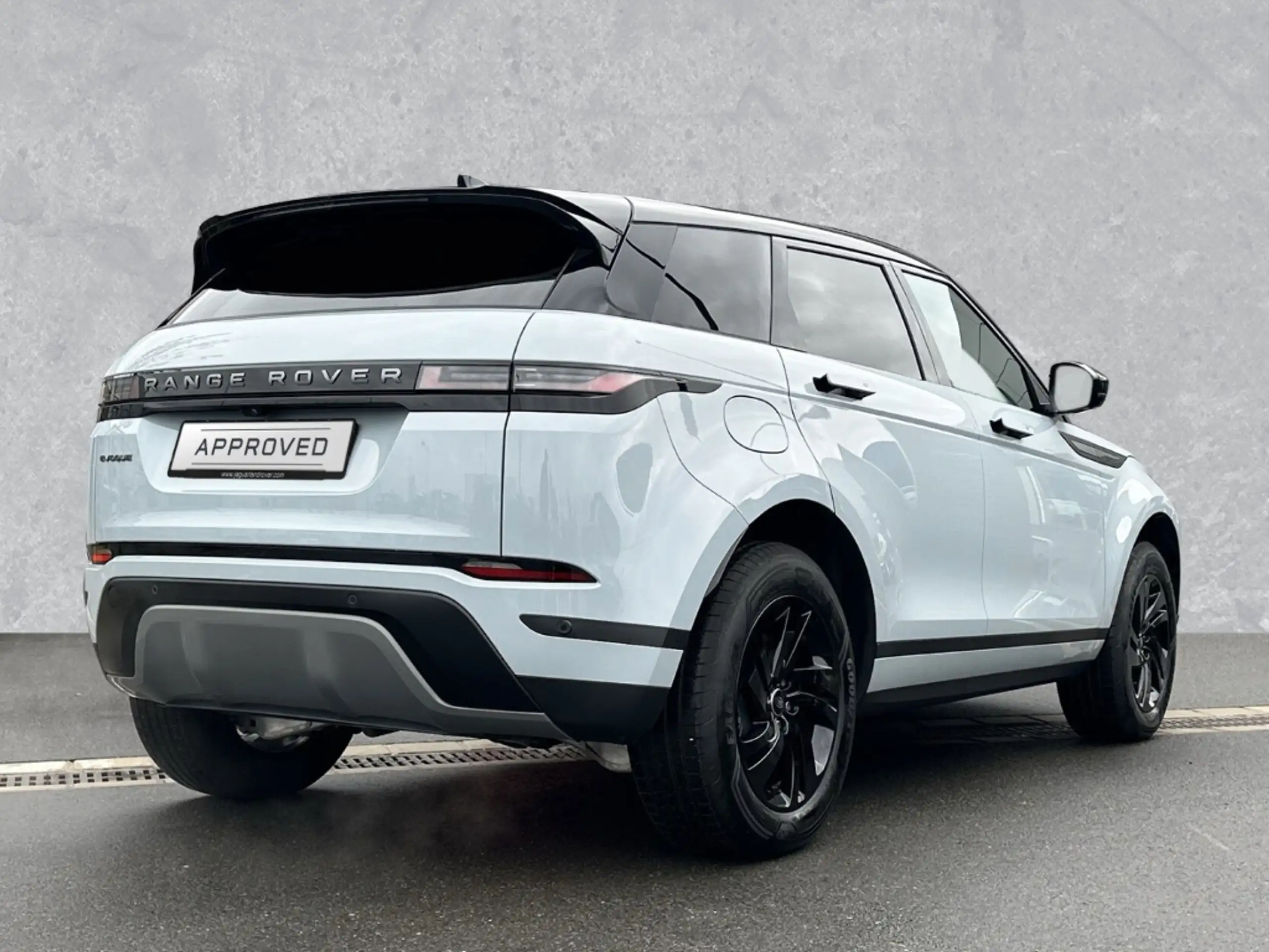 Land Rover - Range Rover Evoque