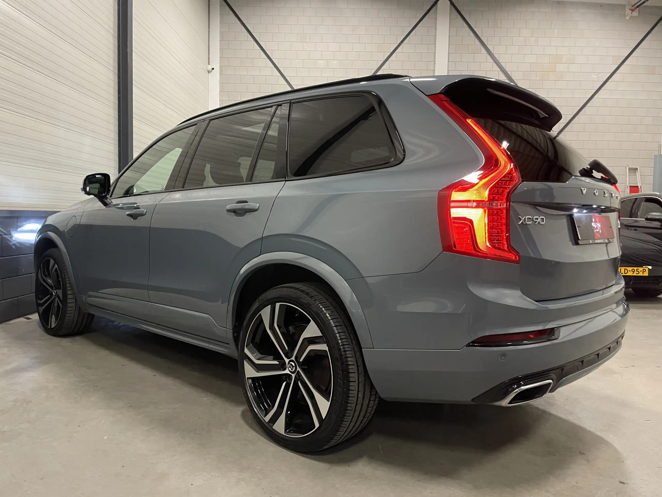 Volvo - XC90