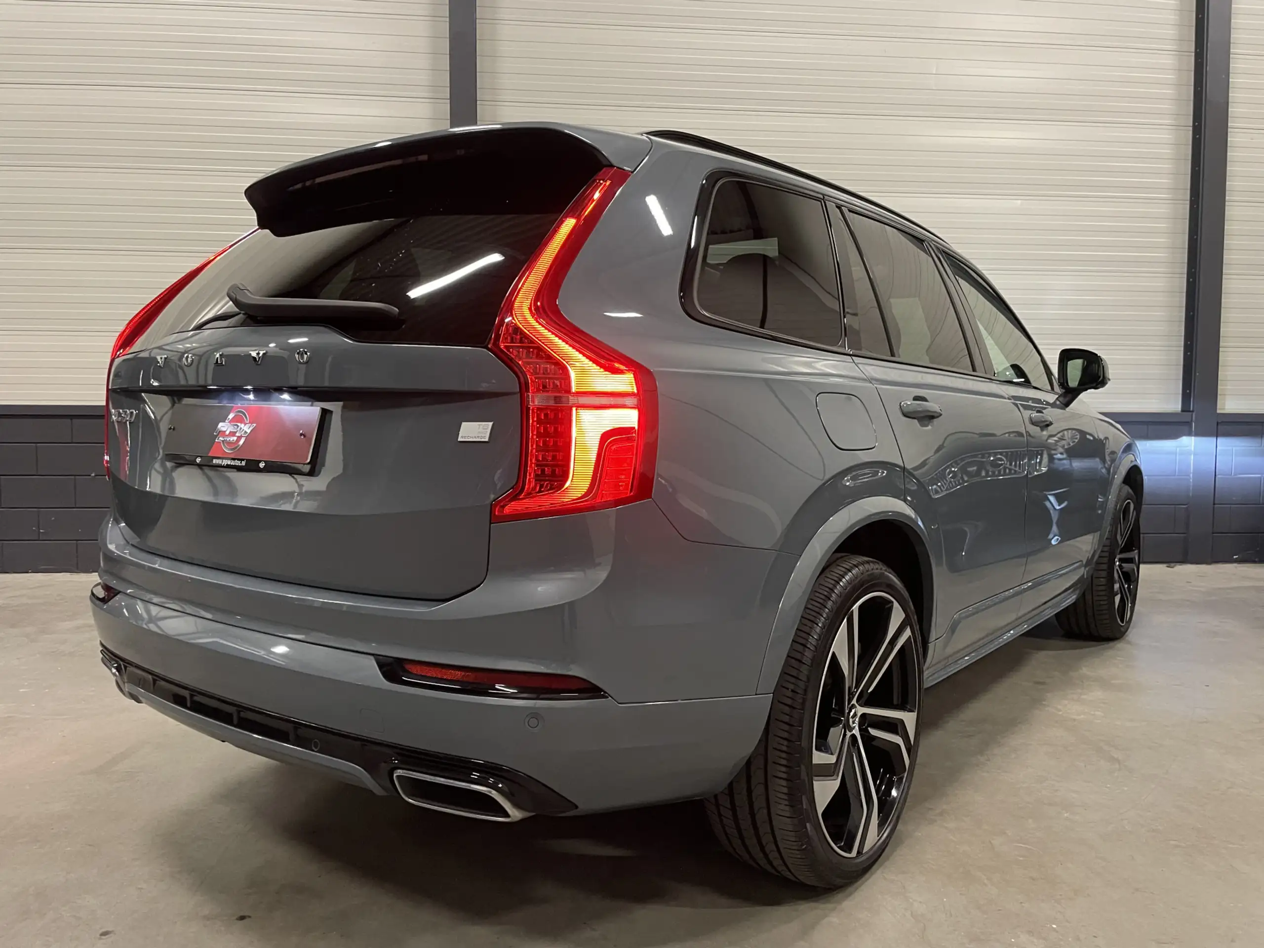 Volvo - XC90