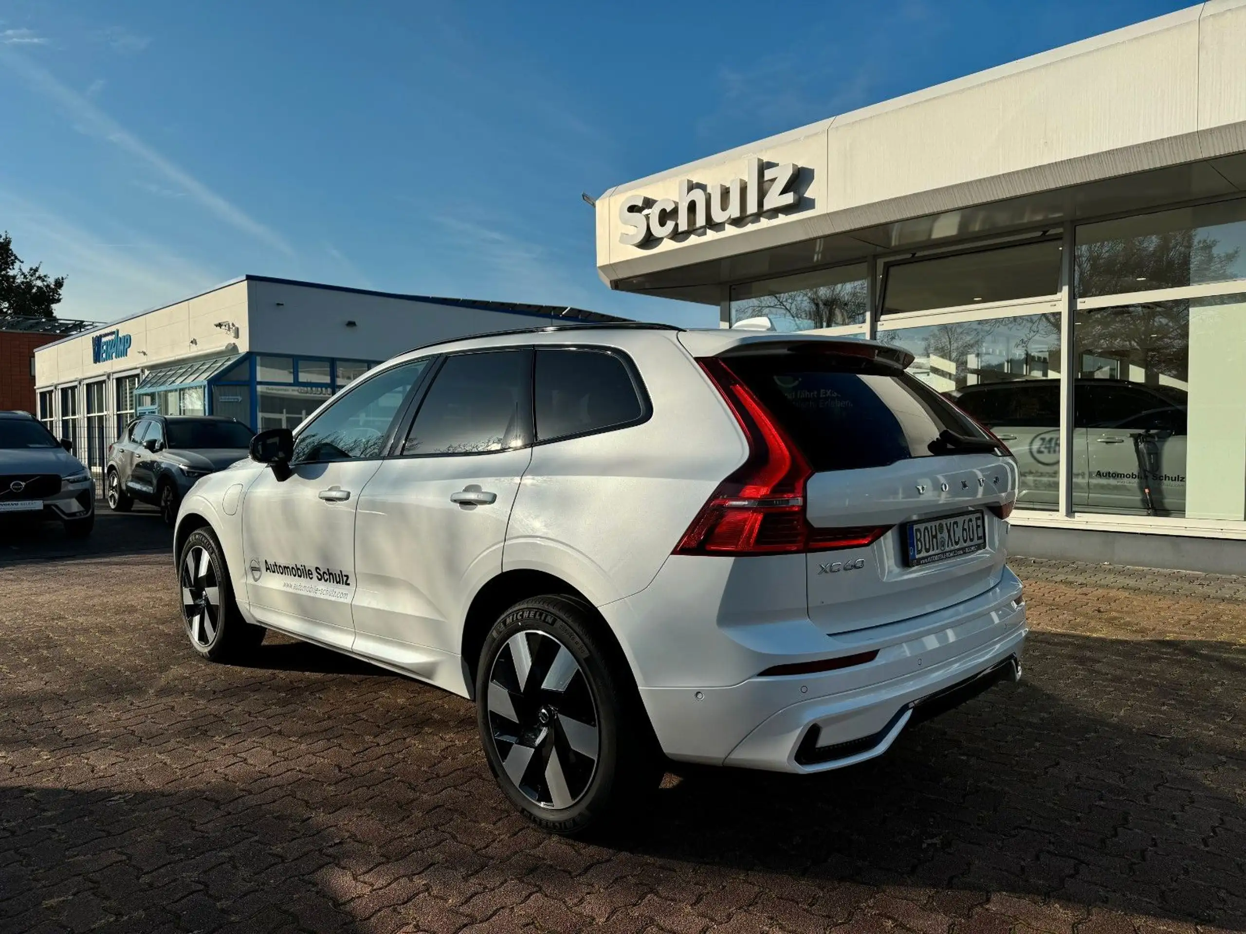 Volvo - XC60