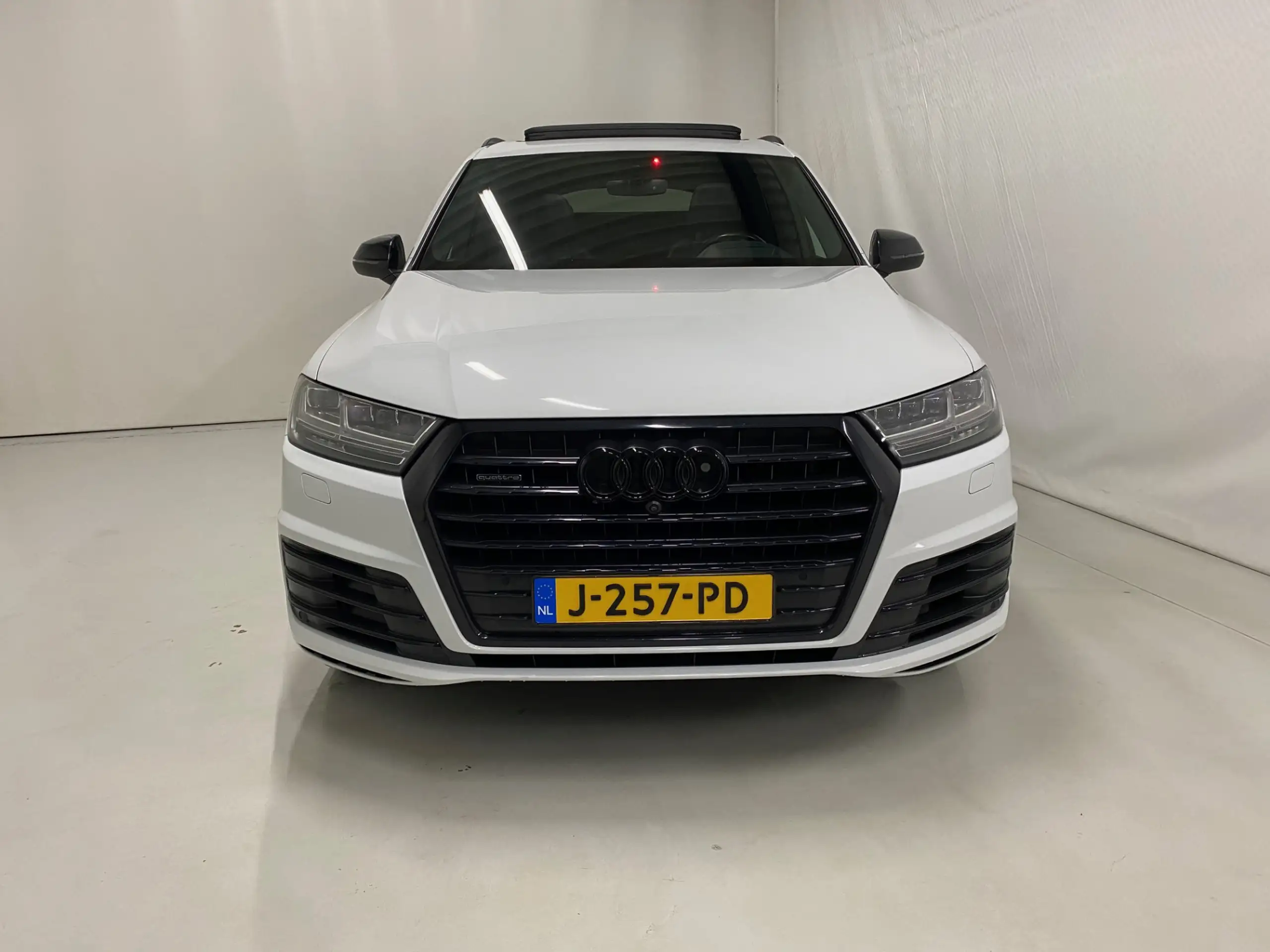 Audi - Q7