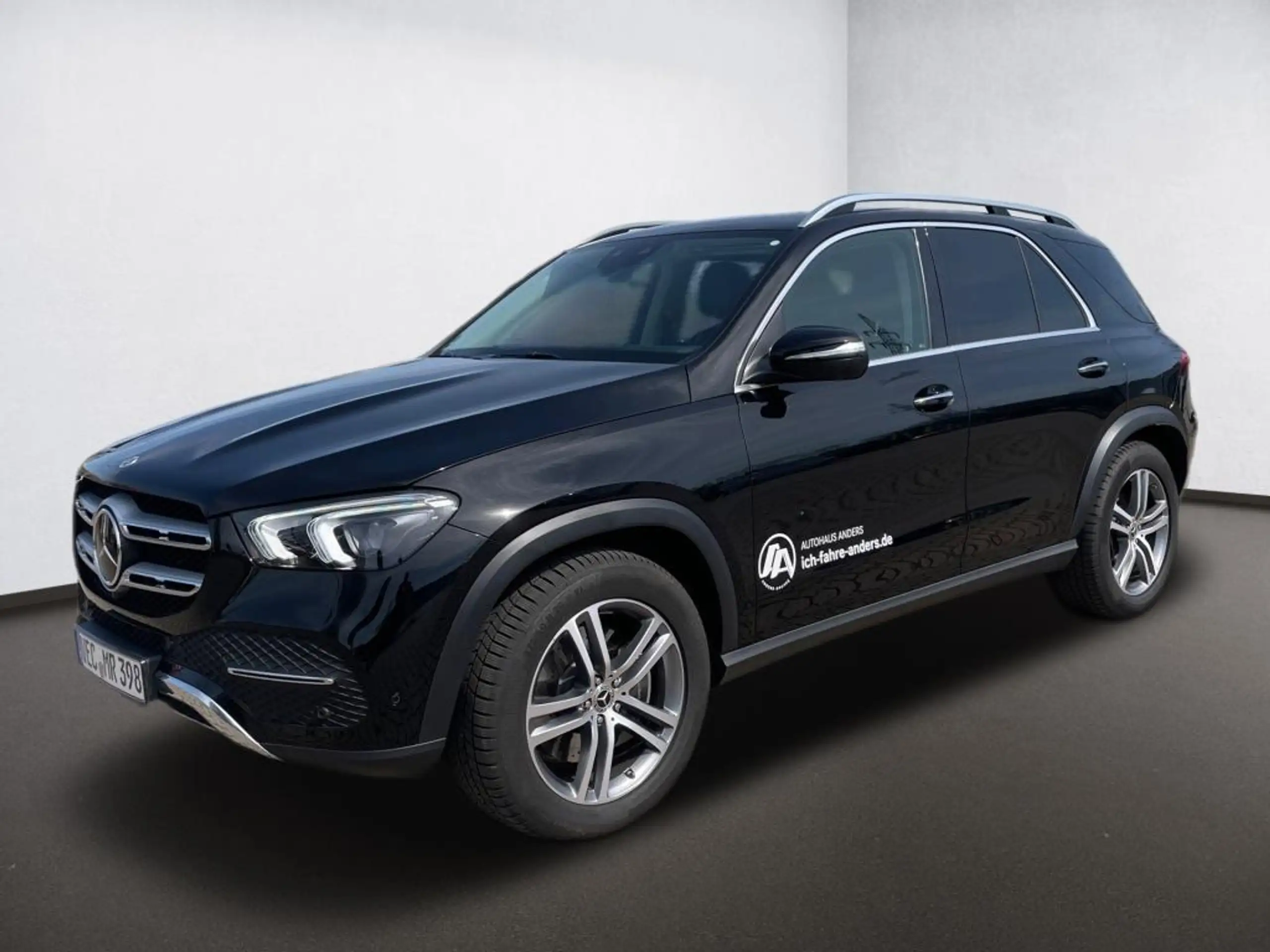 Mercedes-Benz - GLE 300