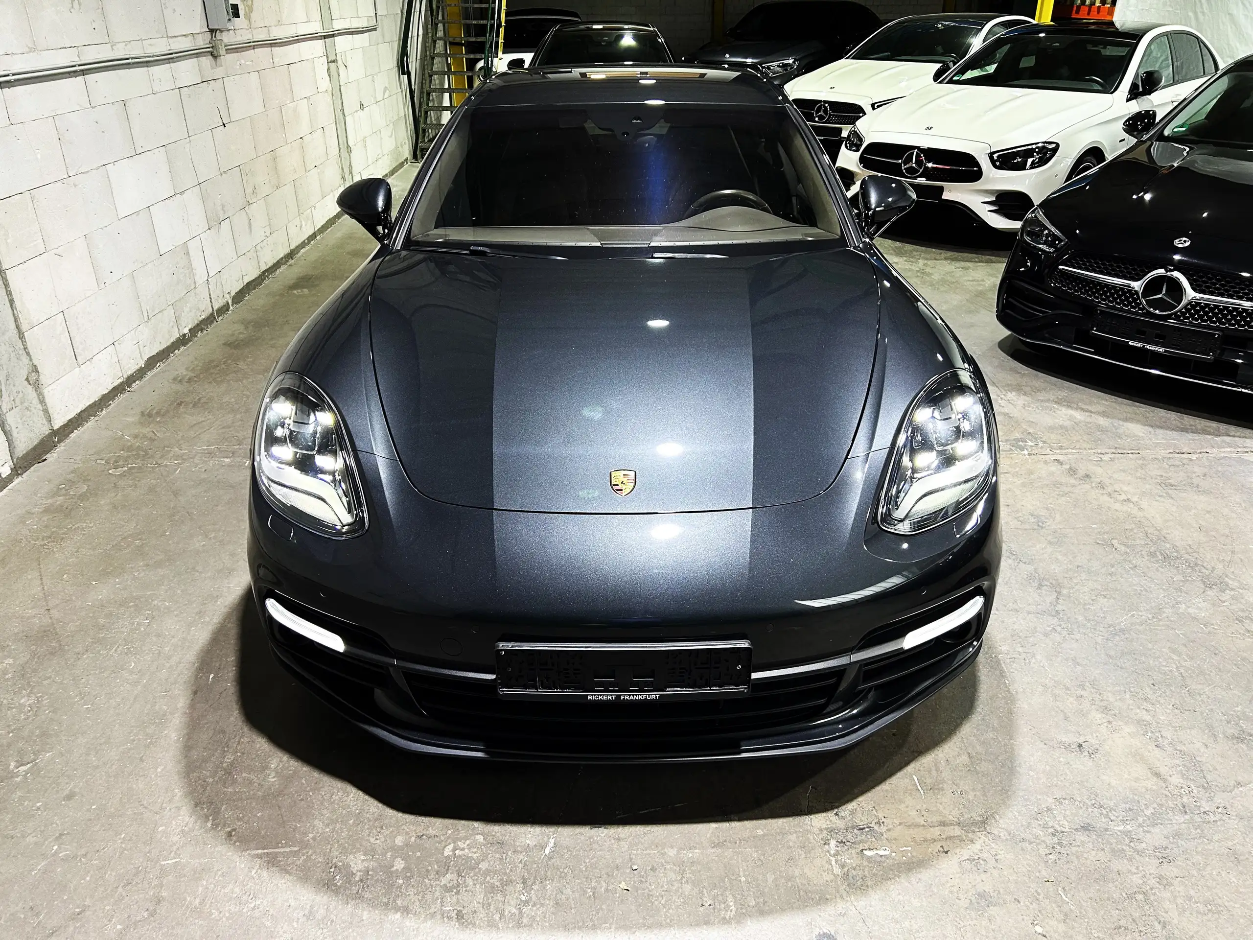 Porsche - Panamera