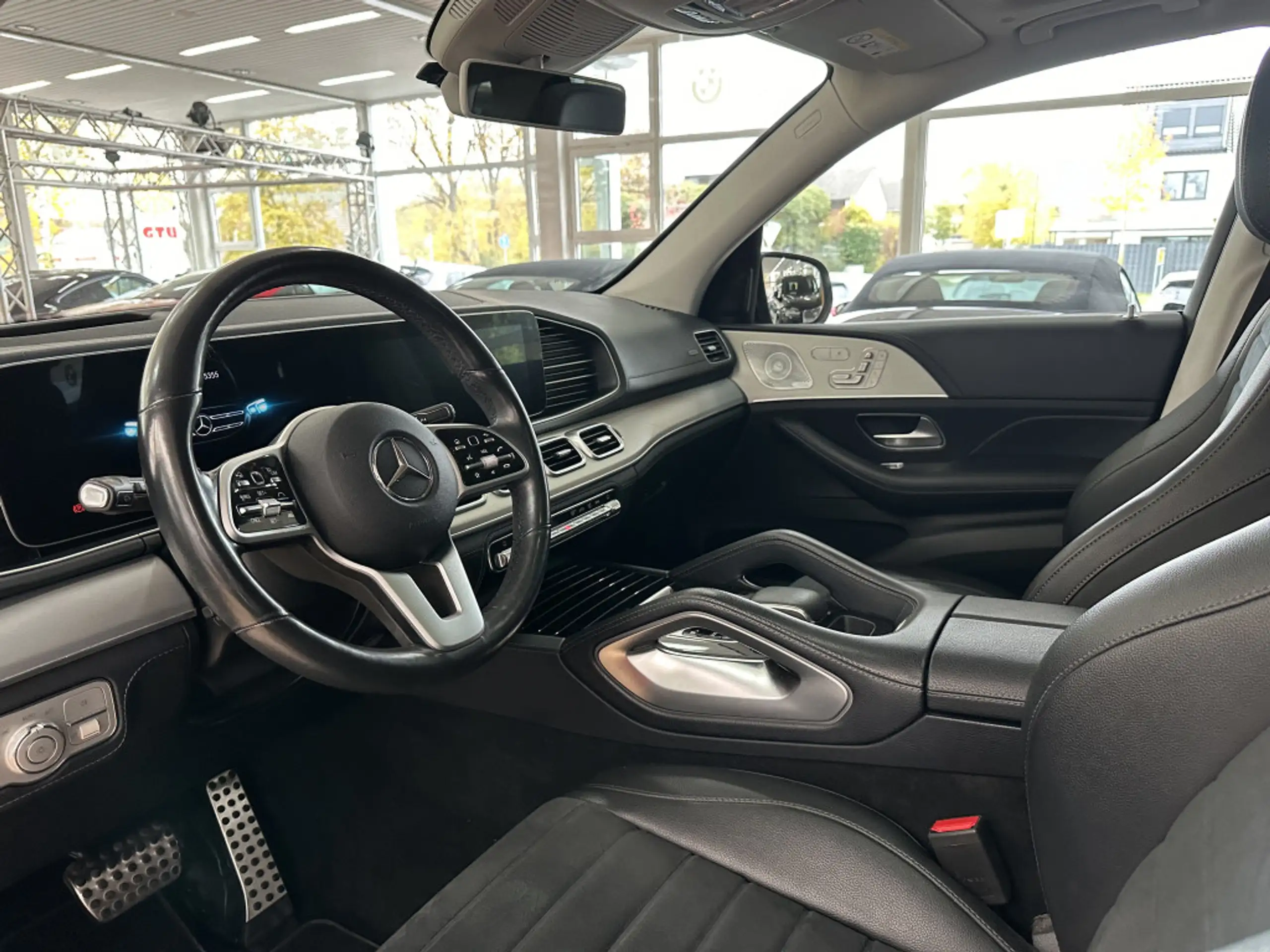 Mercedes-Benz - GLE 300