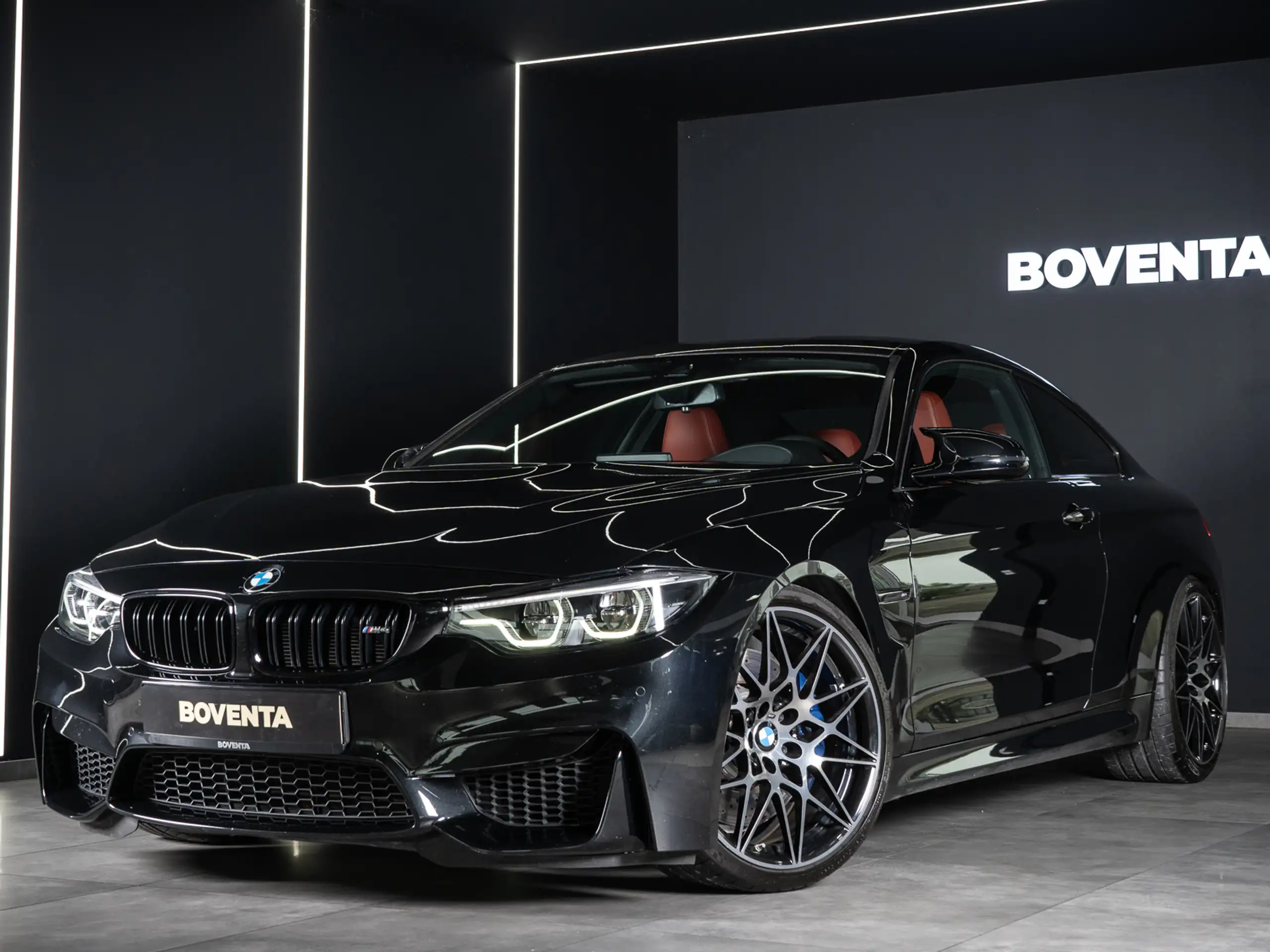 BMW - M4