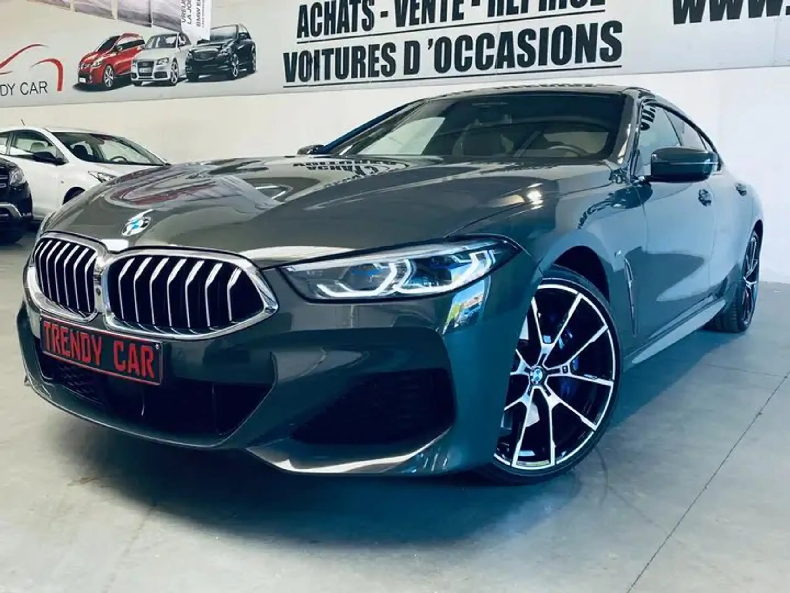 BMW - 840