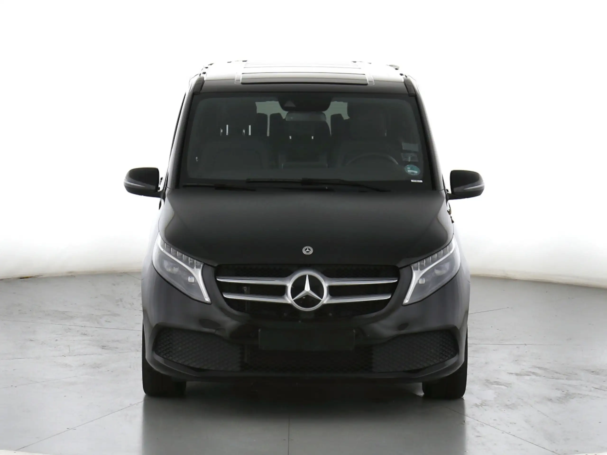 Mercedes-Benz - V 300