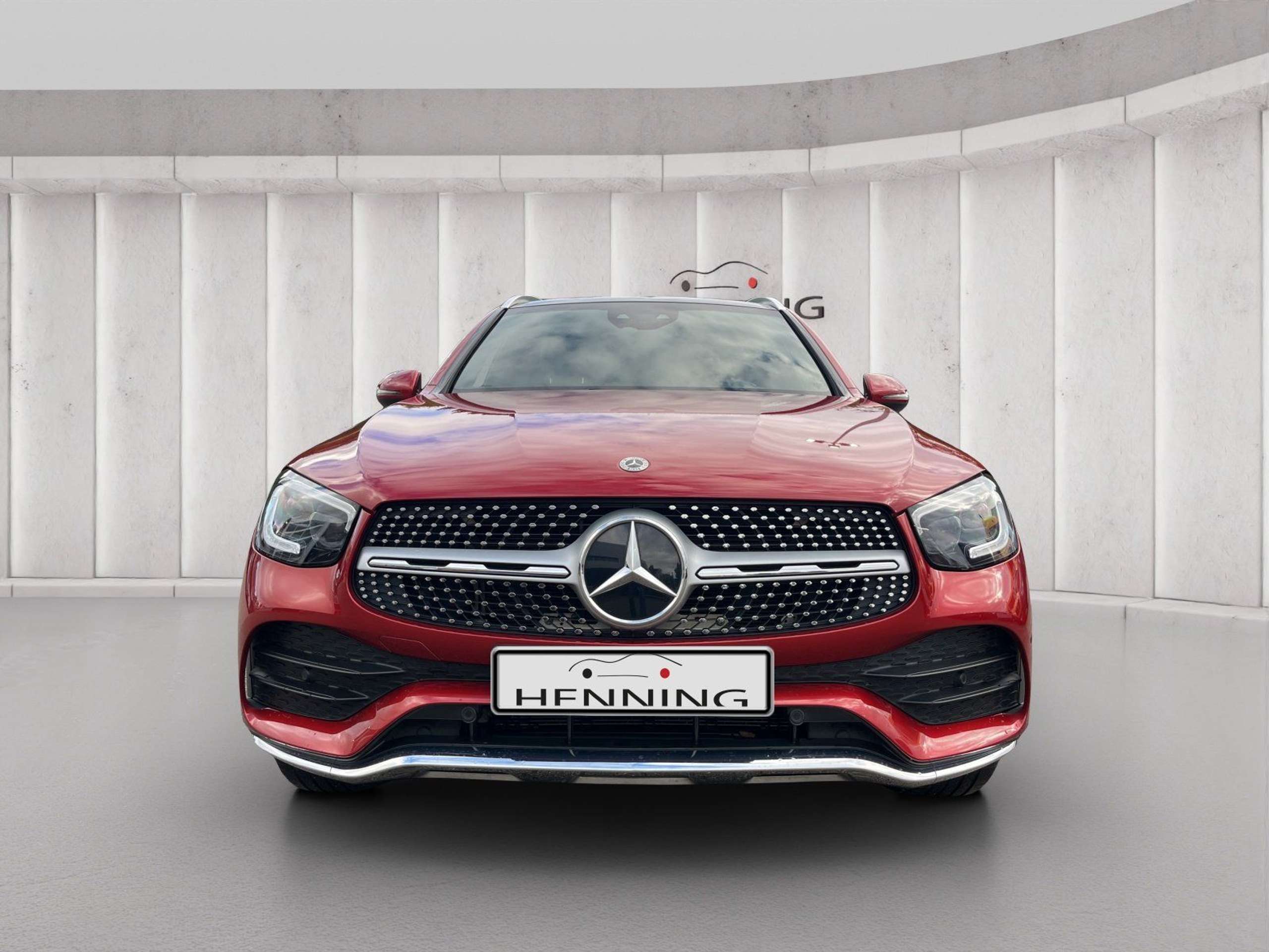 Mercedes-Benz - GLC 300