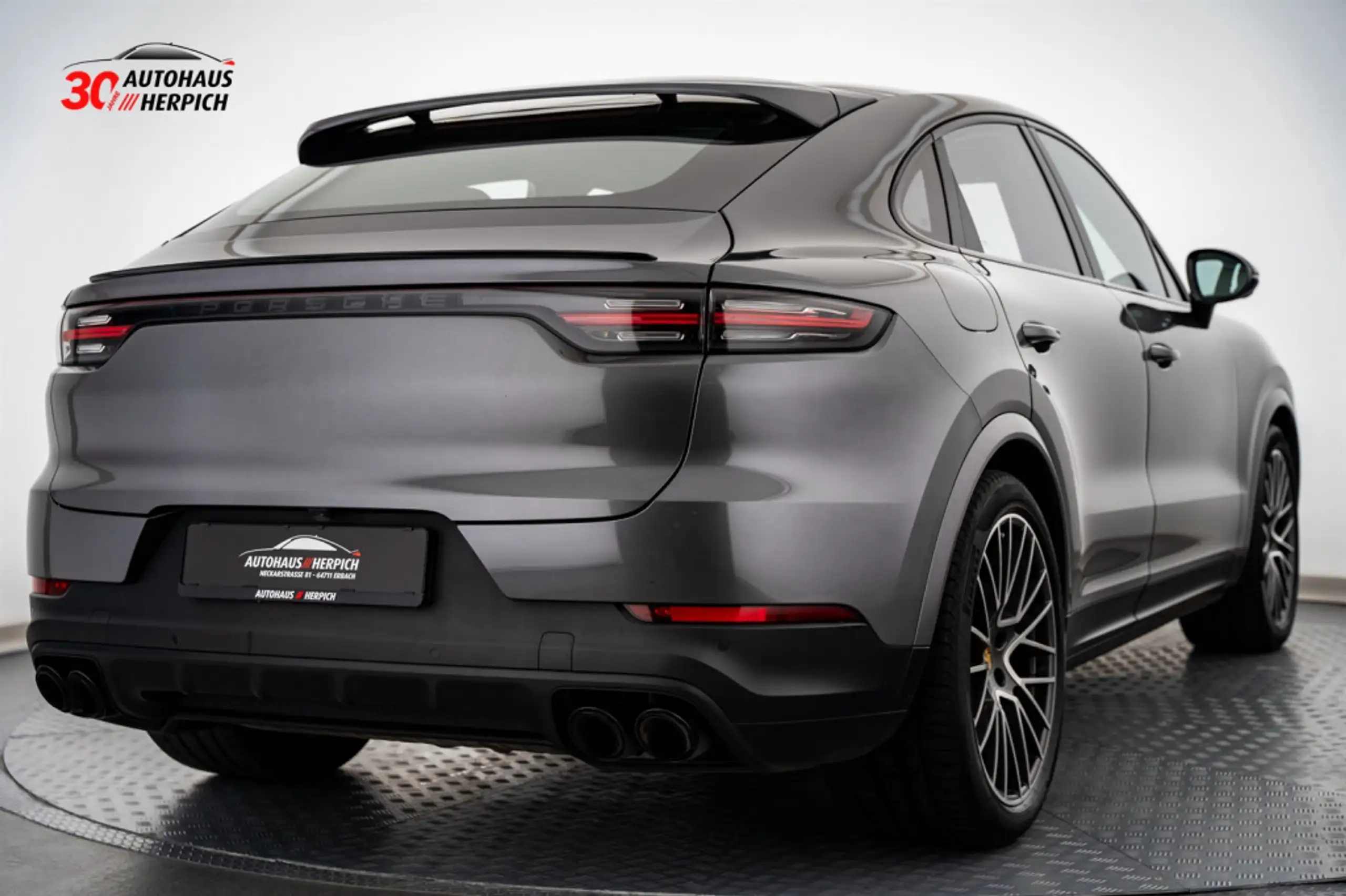 Porsche - Cayenne