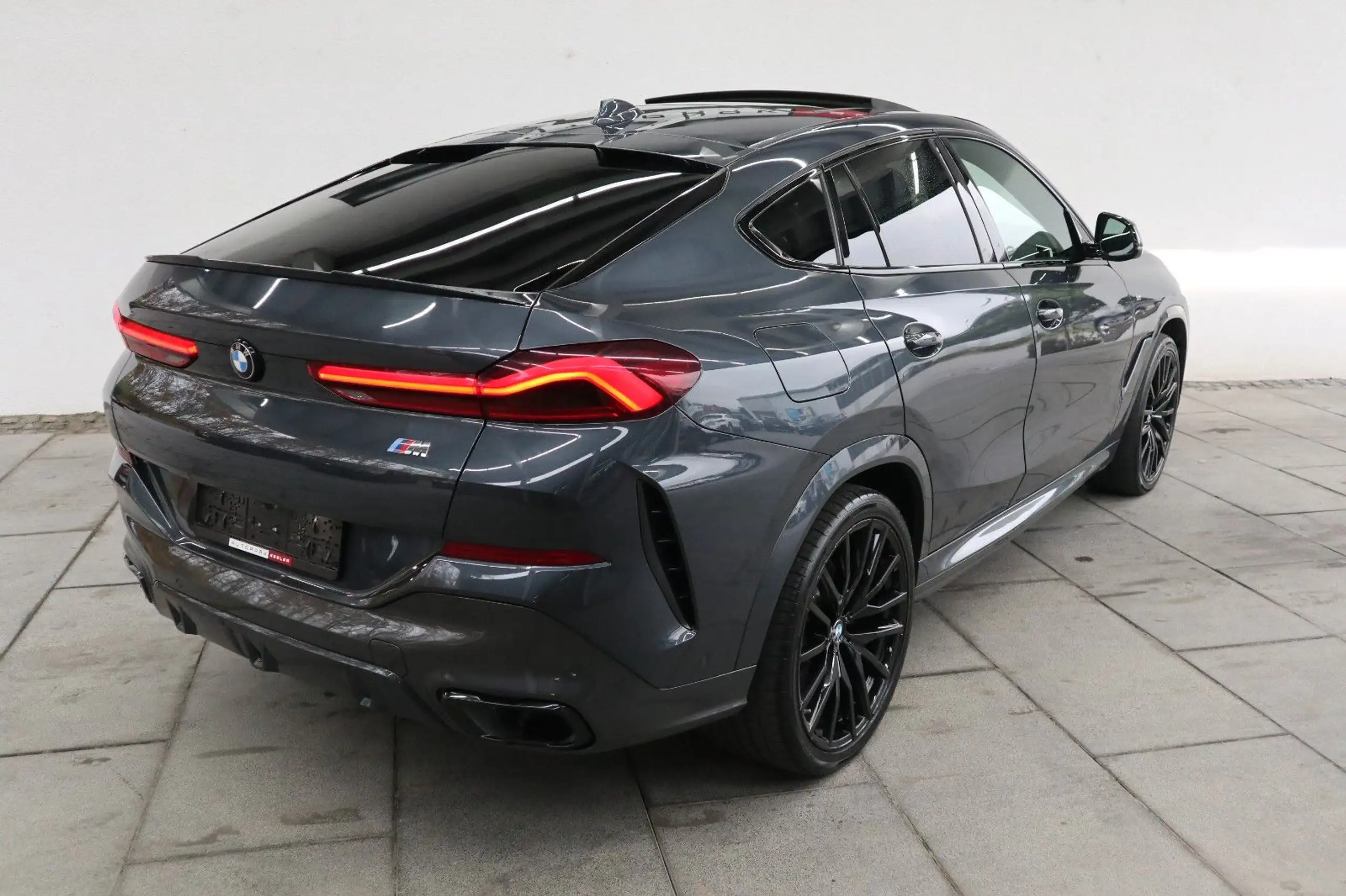 BMW - X6