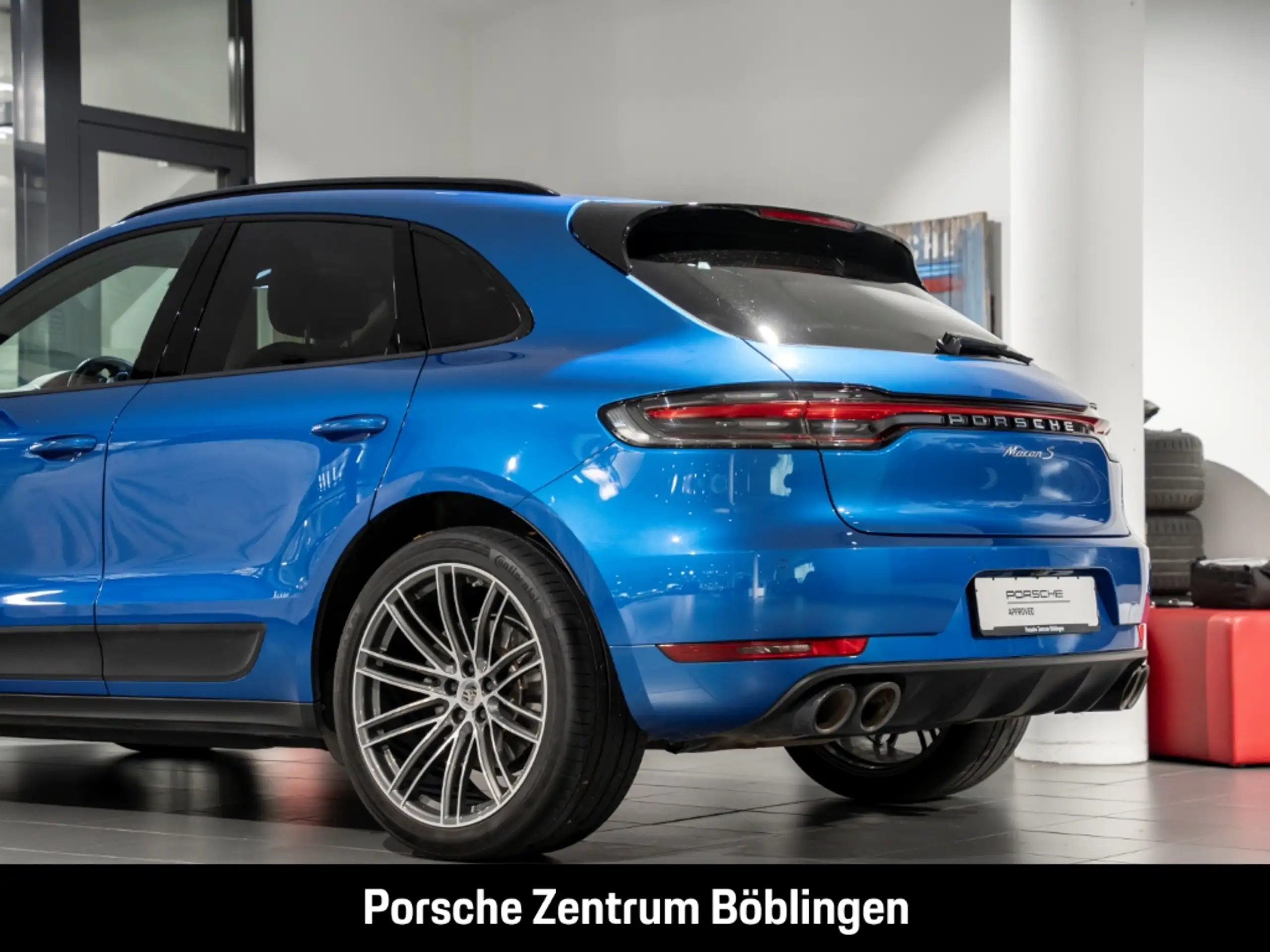 Porsche - Macan