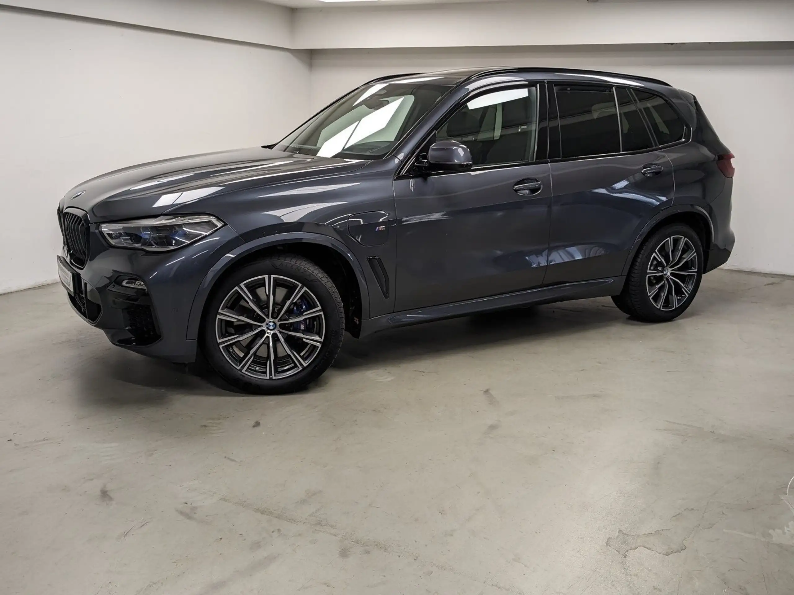 BMW - X5