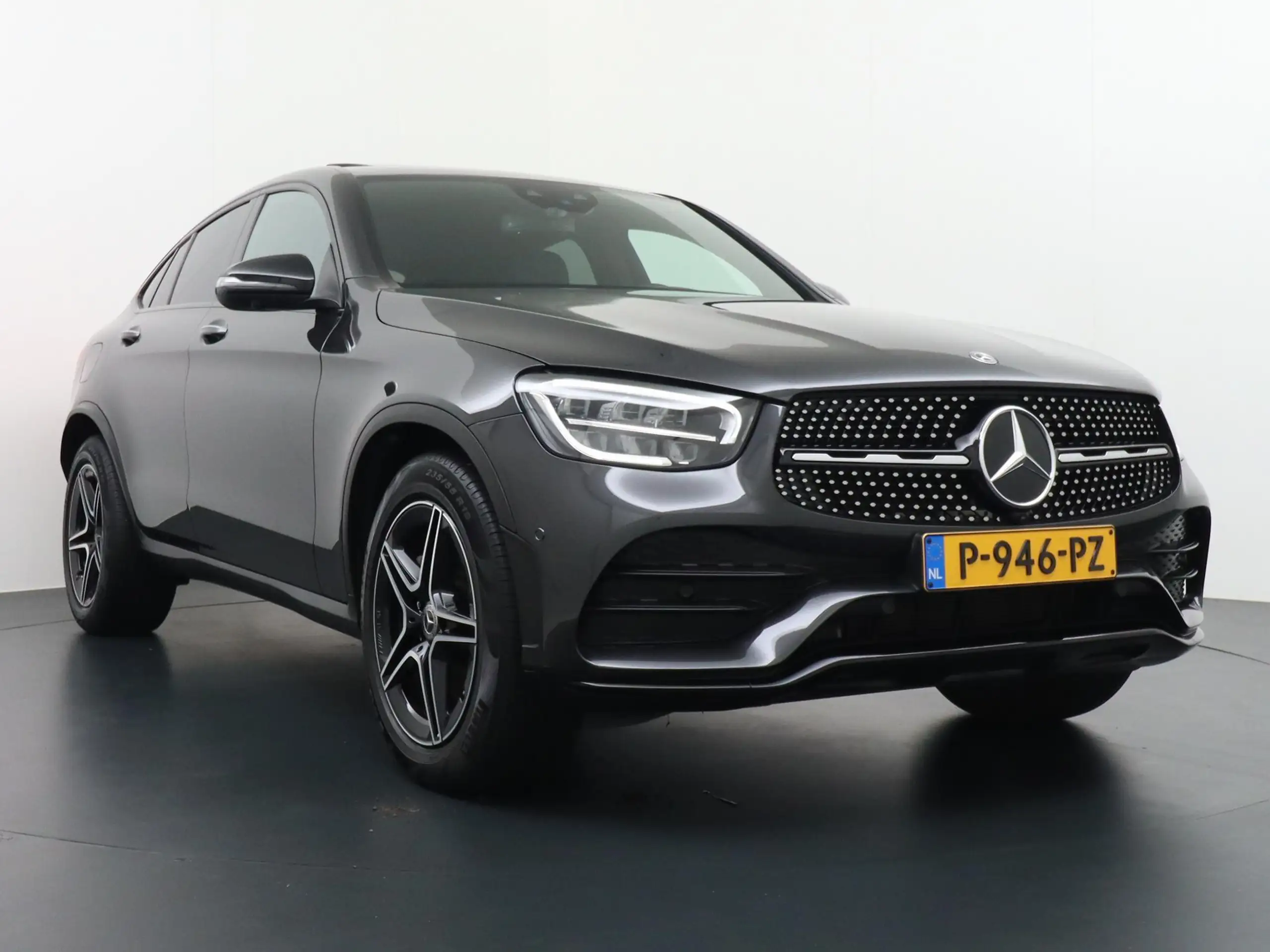 Mercedes-Benz - GLC 300