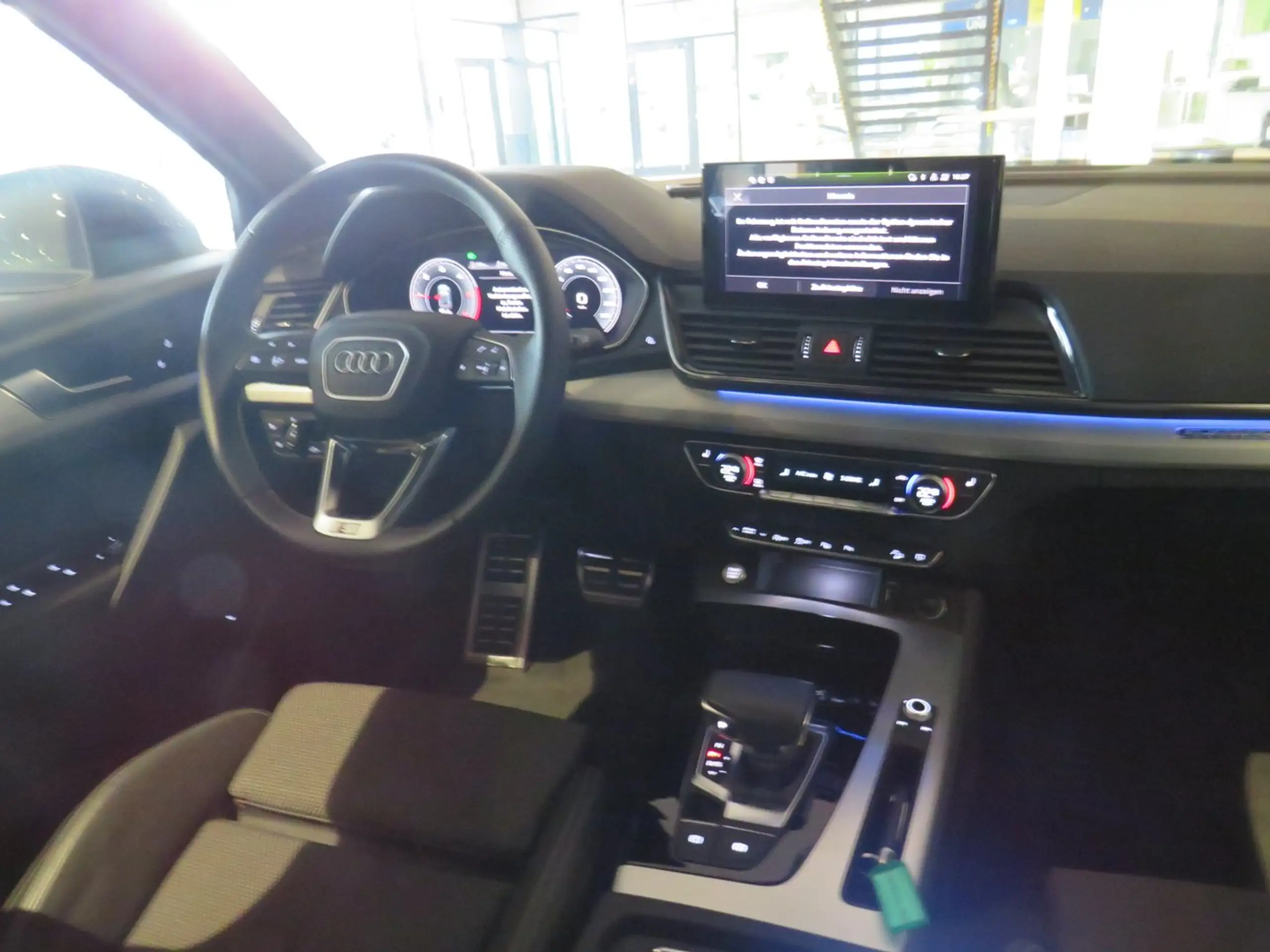 Audi - Q5