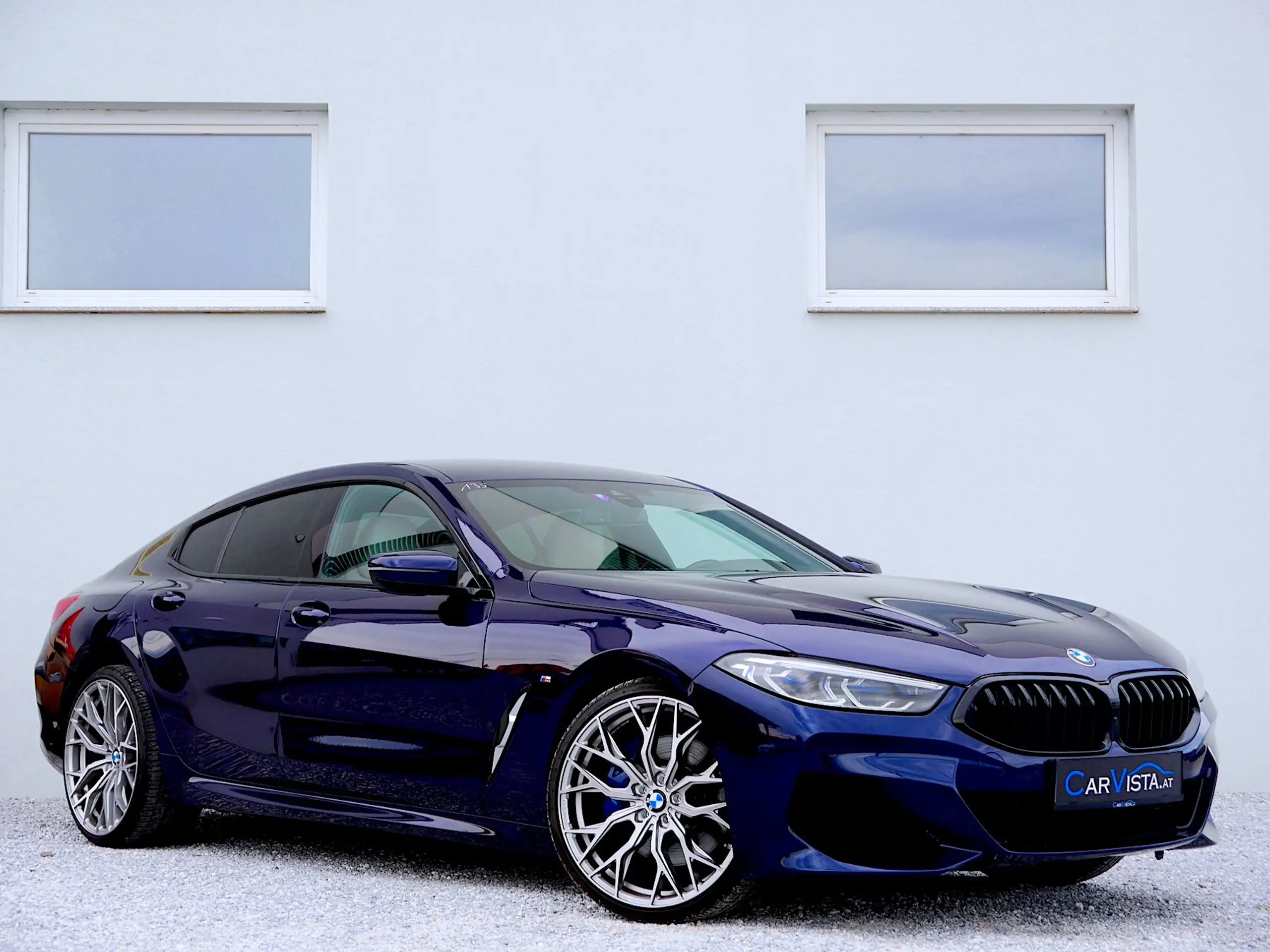 BMW - 840