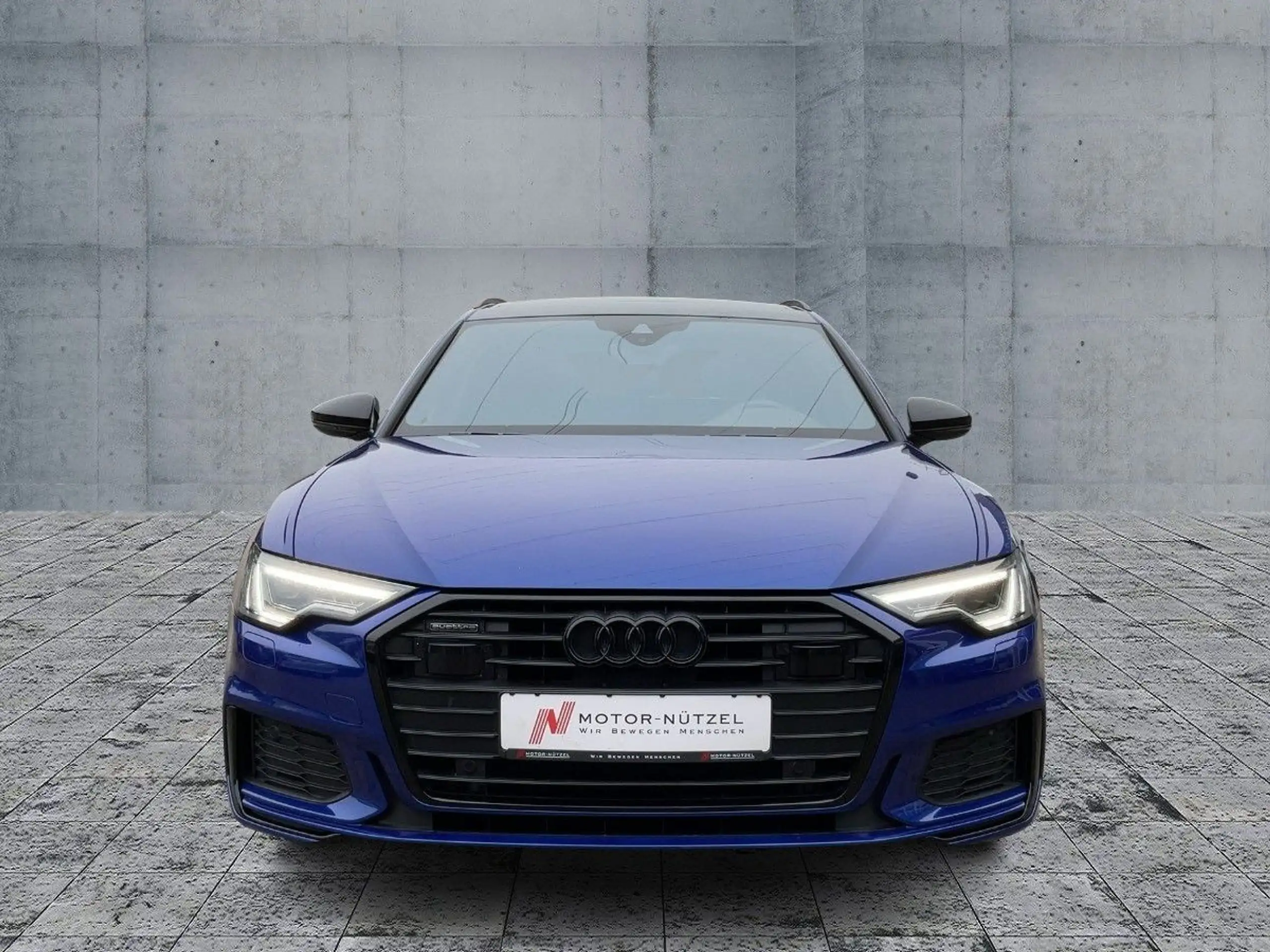 Audi - A6