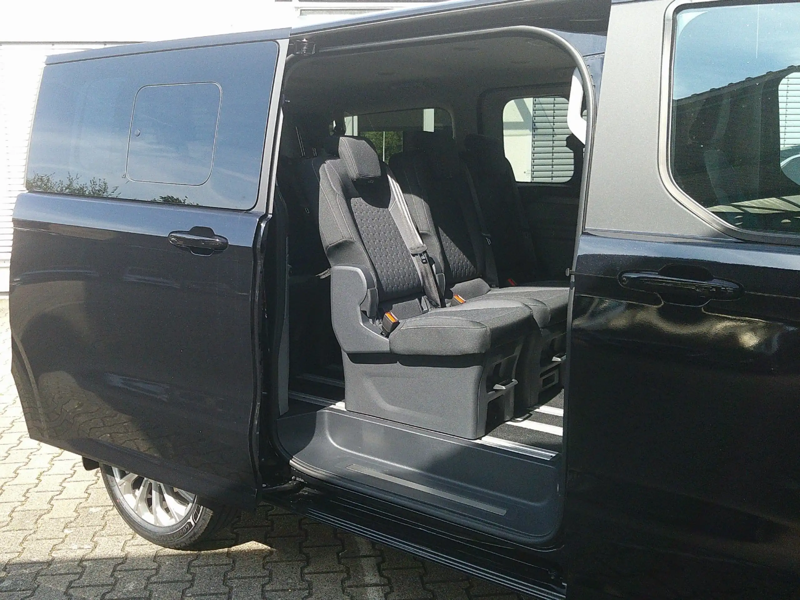 Ford - Tourneo Custom