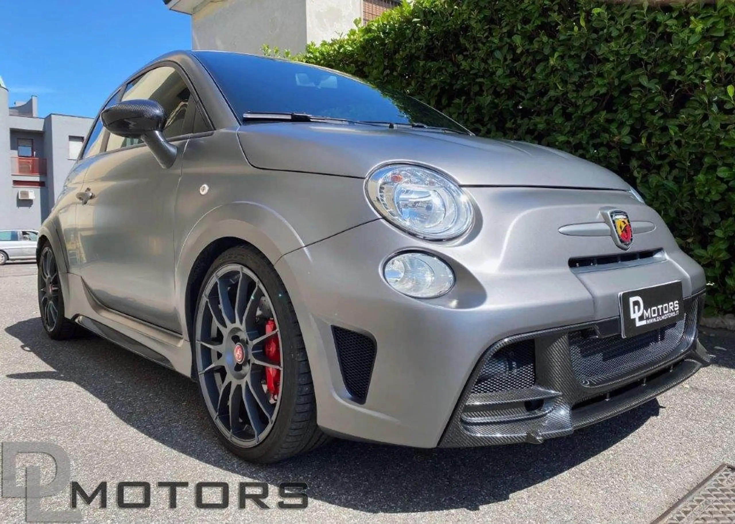 Abarth - 695