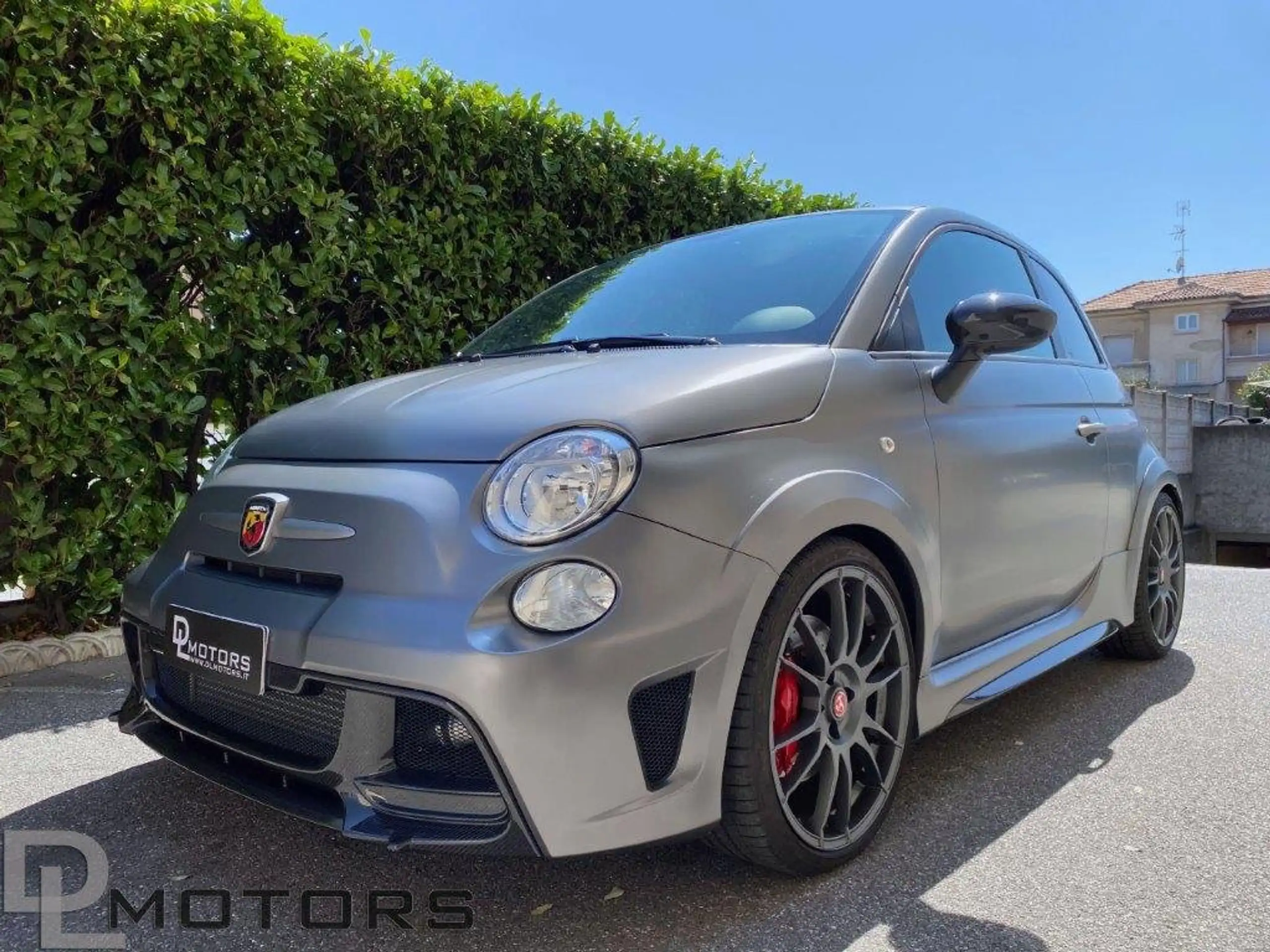 Abarth - 695