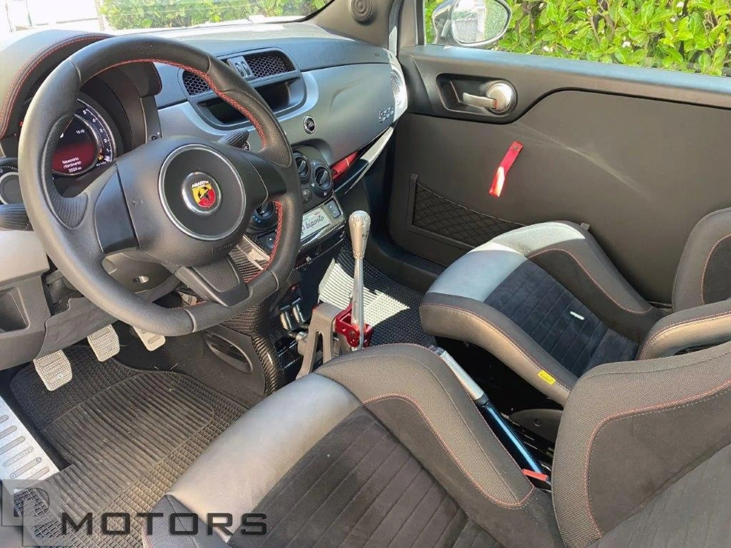 Abarth - 695