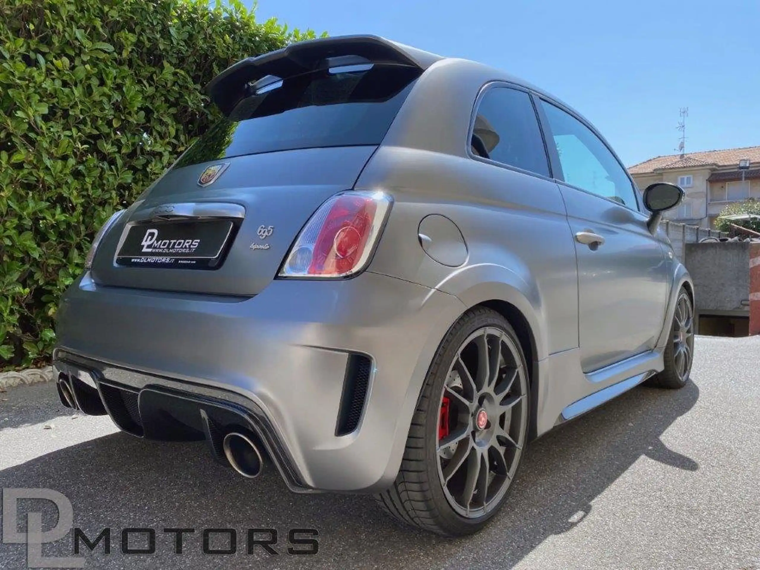 Abarth - 695