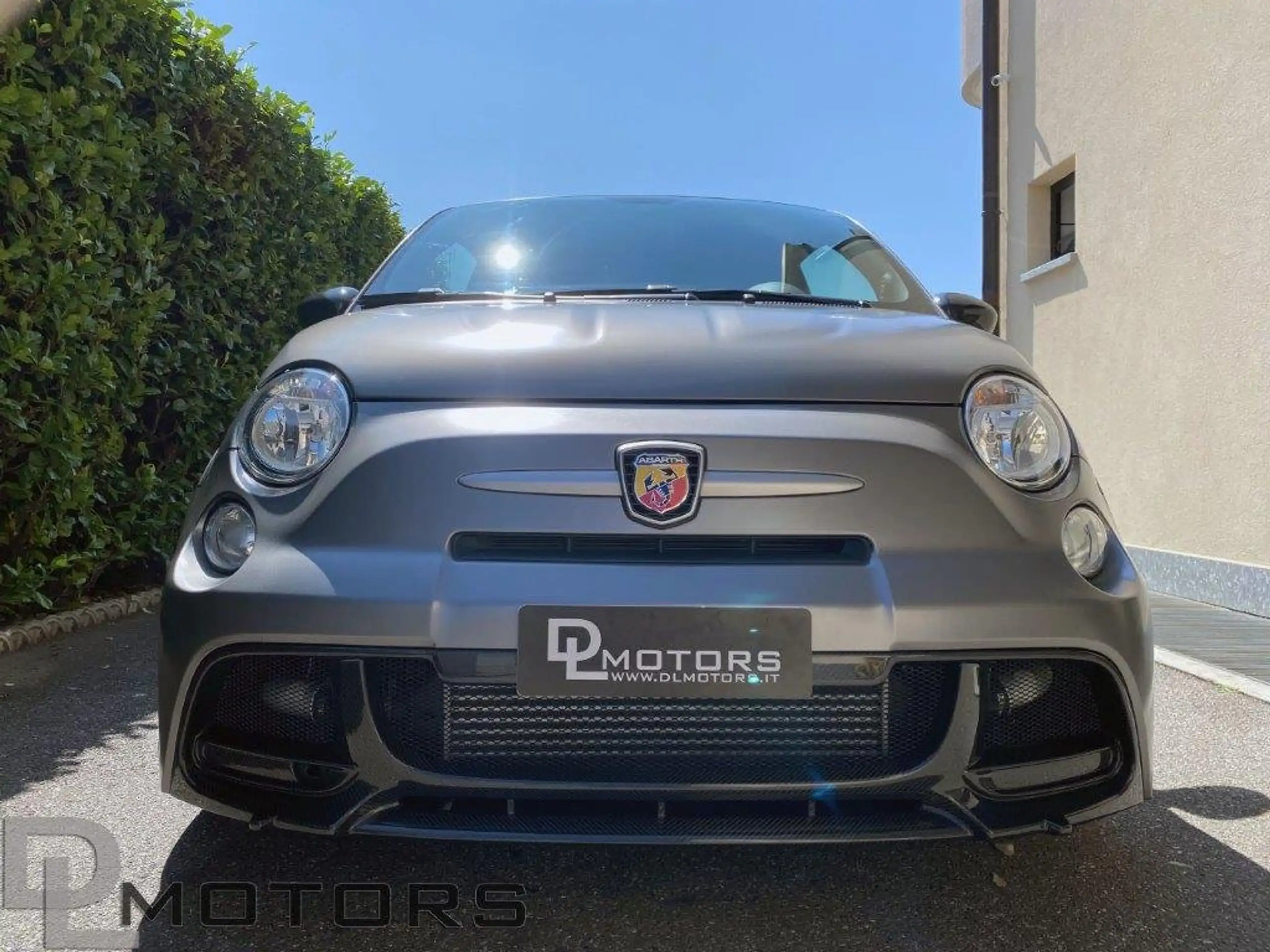 Abarth - 695