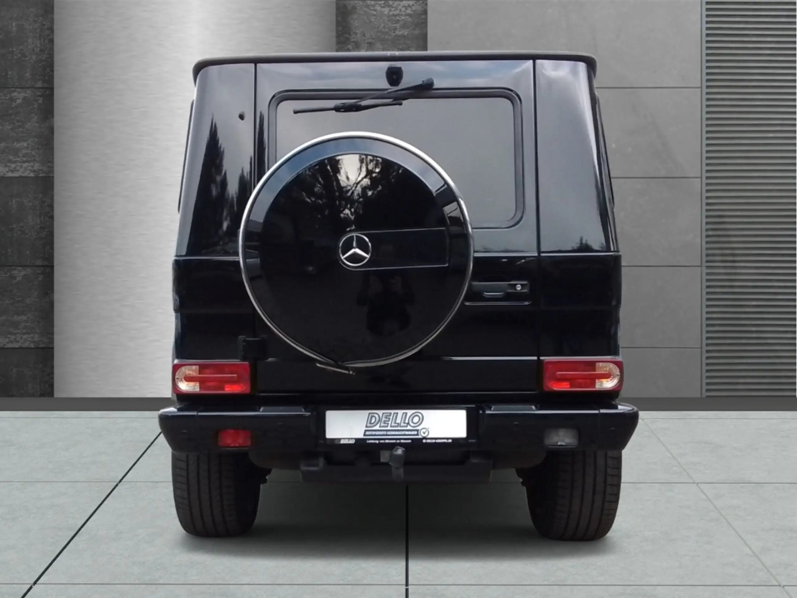 Mercedes-Benz - G 350