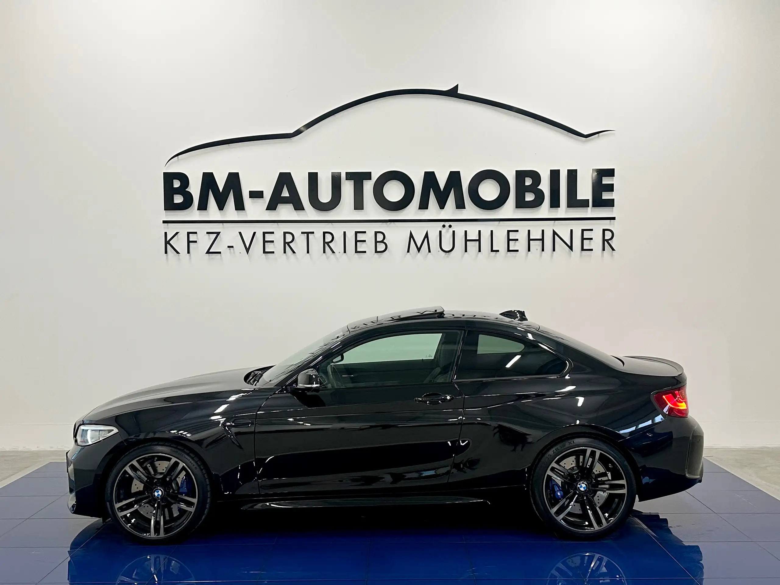 BMW M2 2017