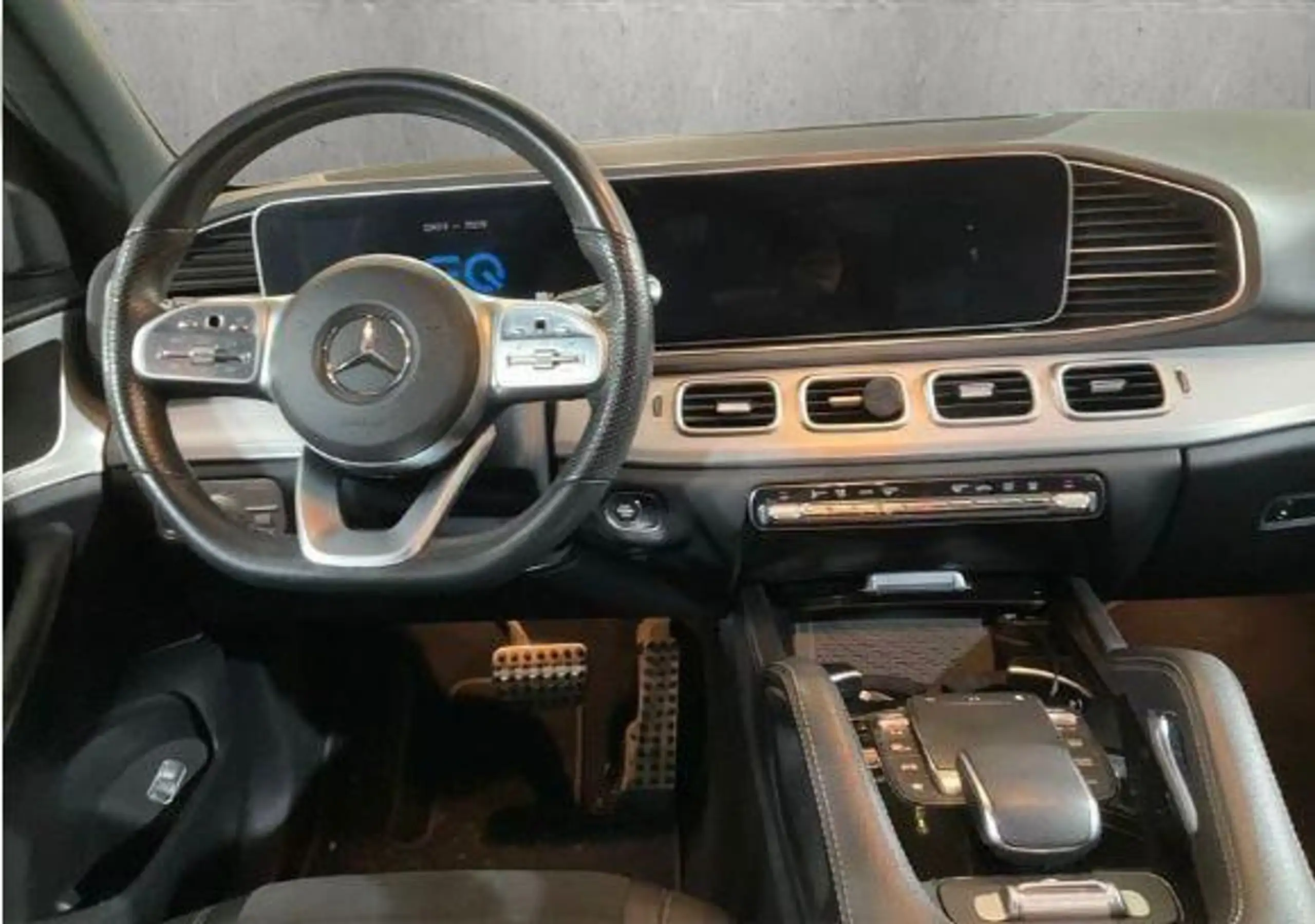 Mercedes-Benz - GLE 350