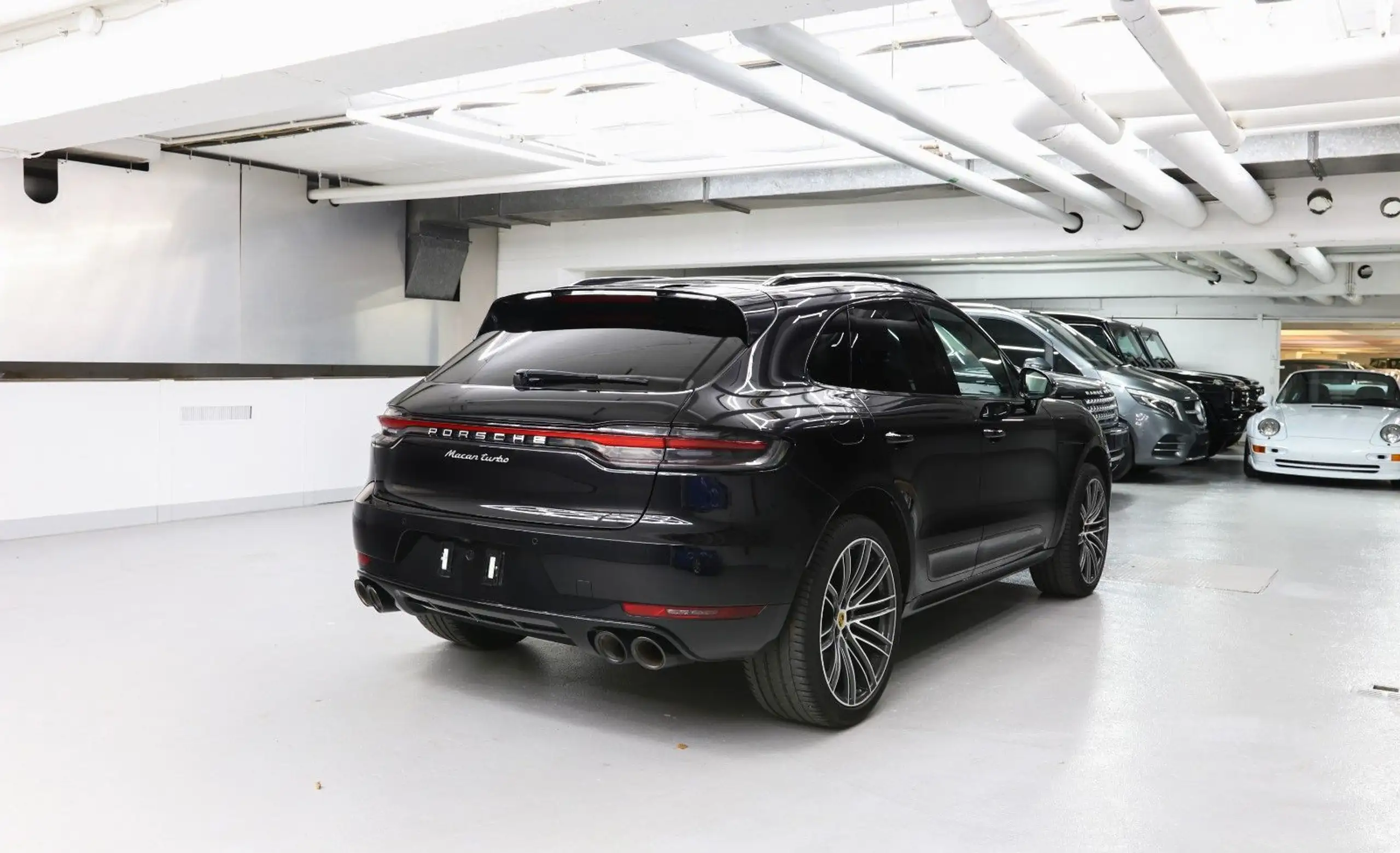 Porsche - Macan