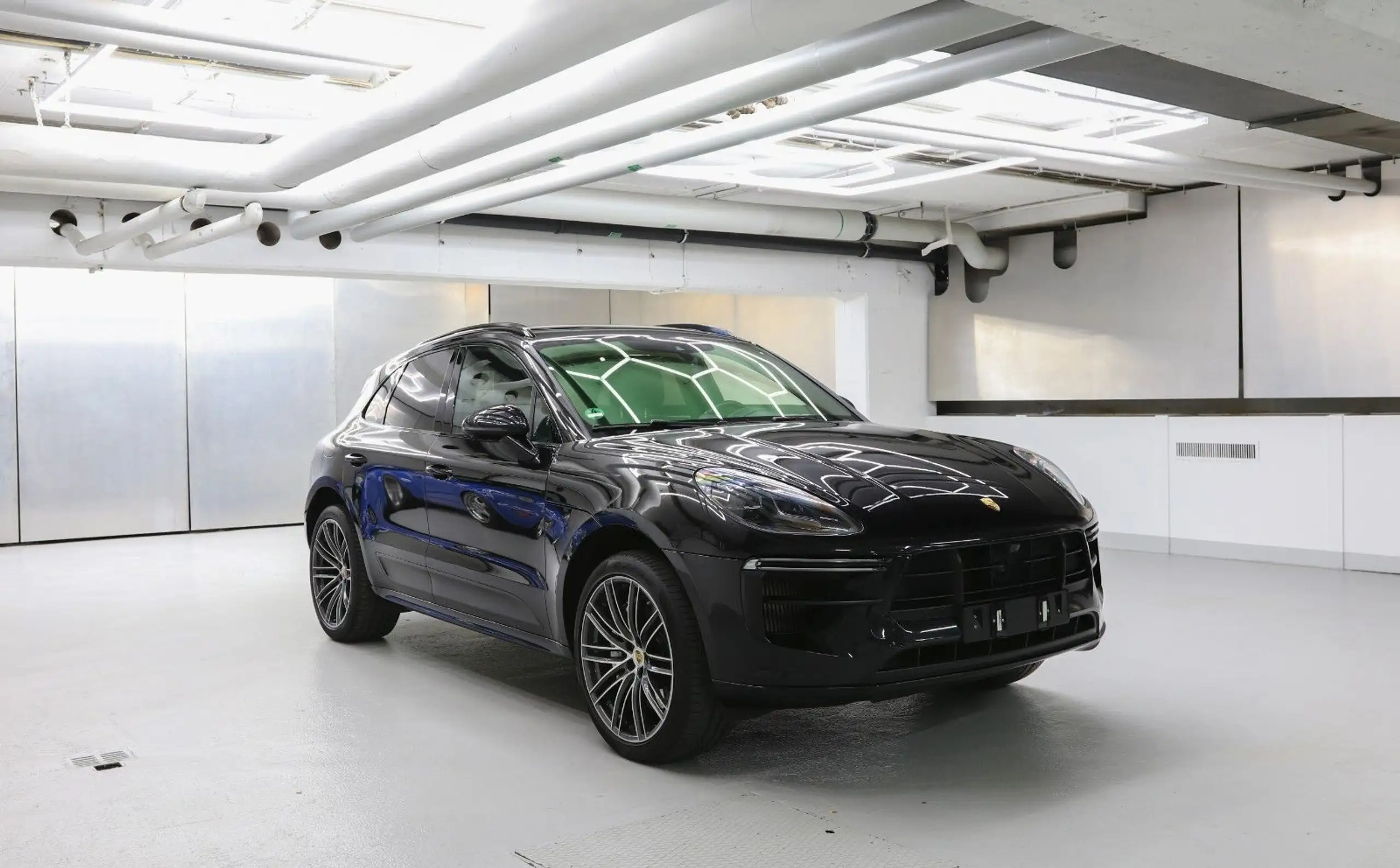 Porsche - Macan