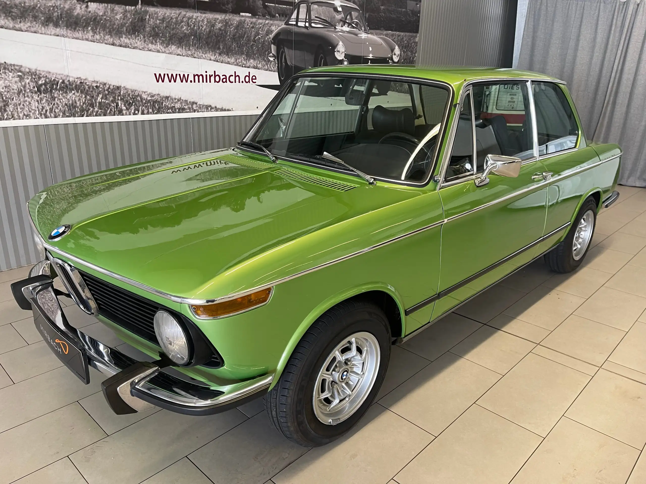 BMW - 2002