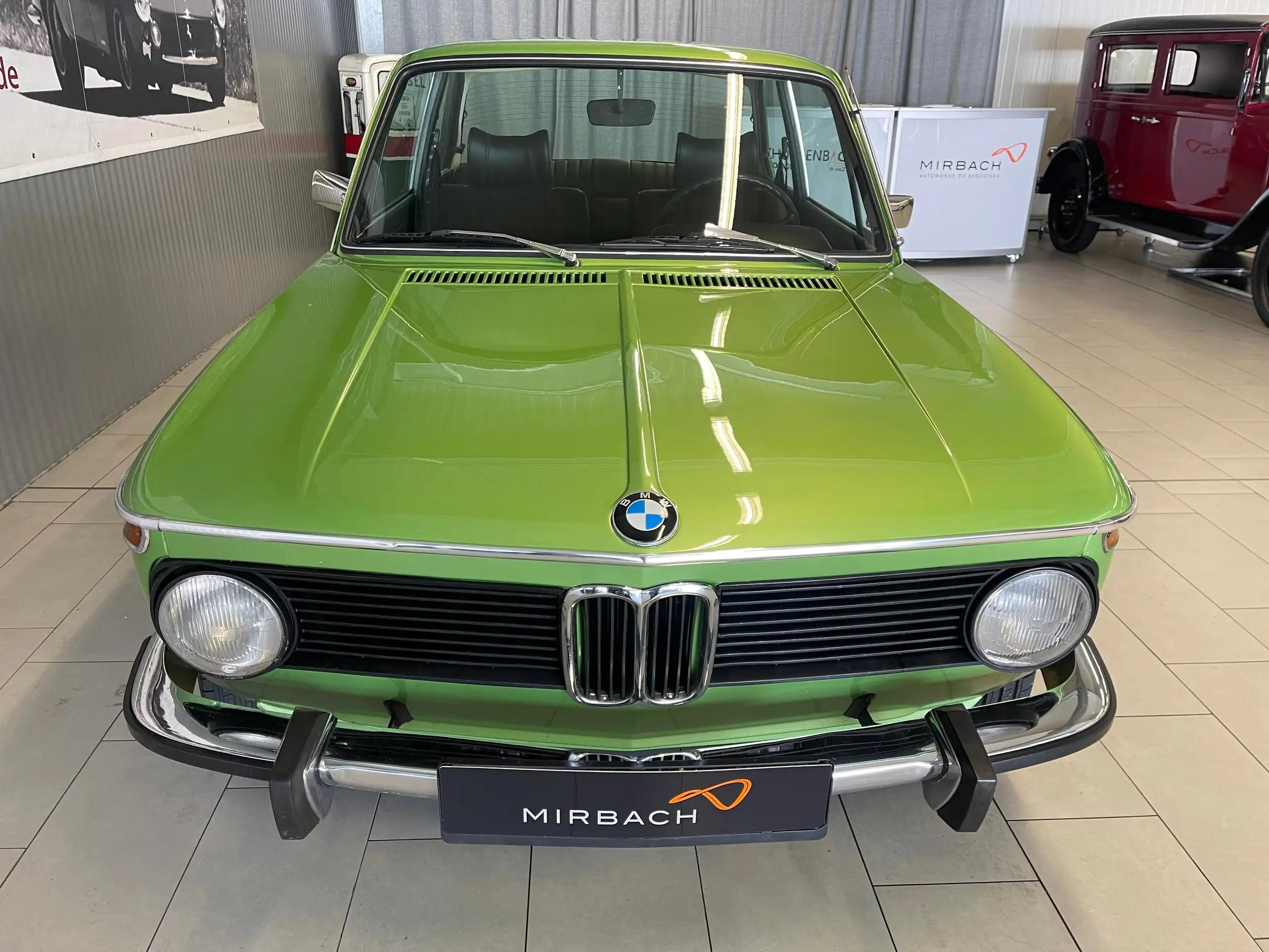 BMW - 2002