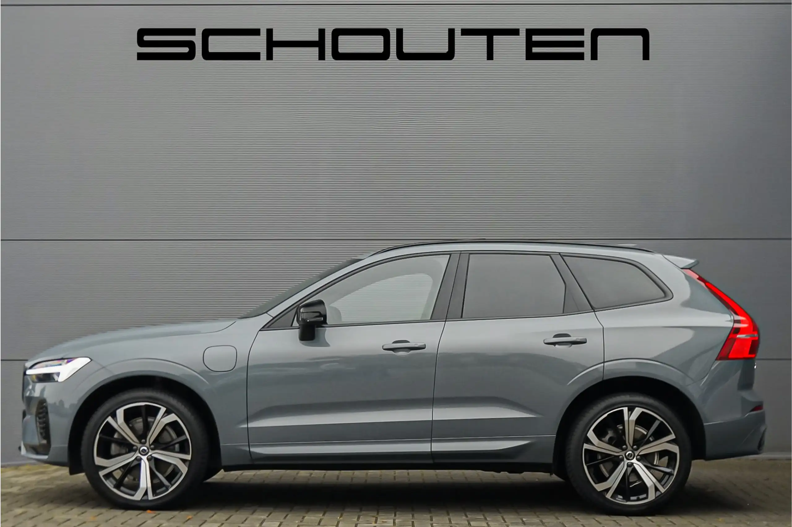 Volvo - XC60