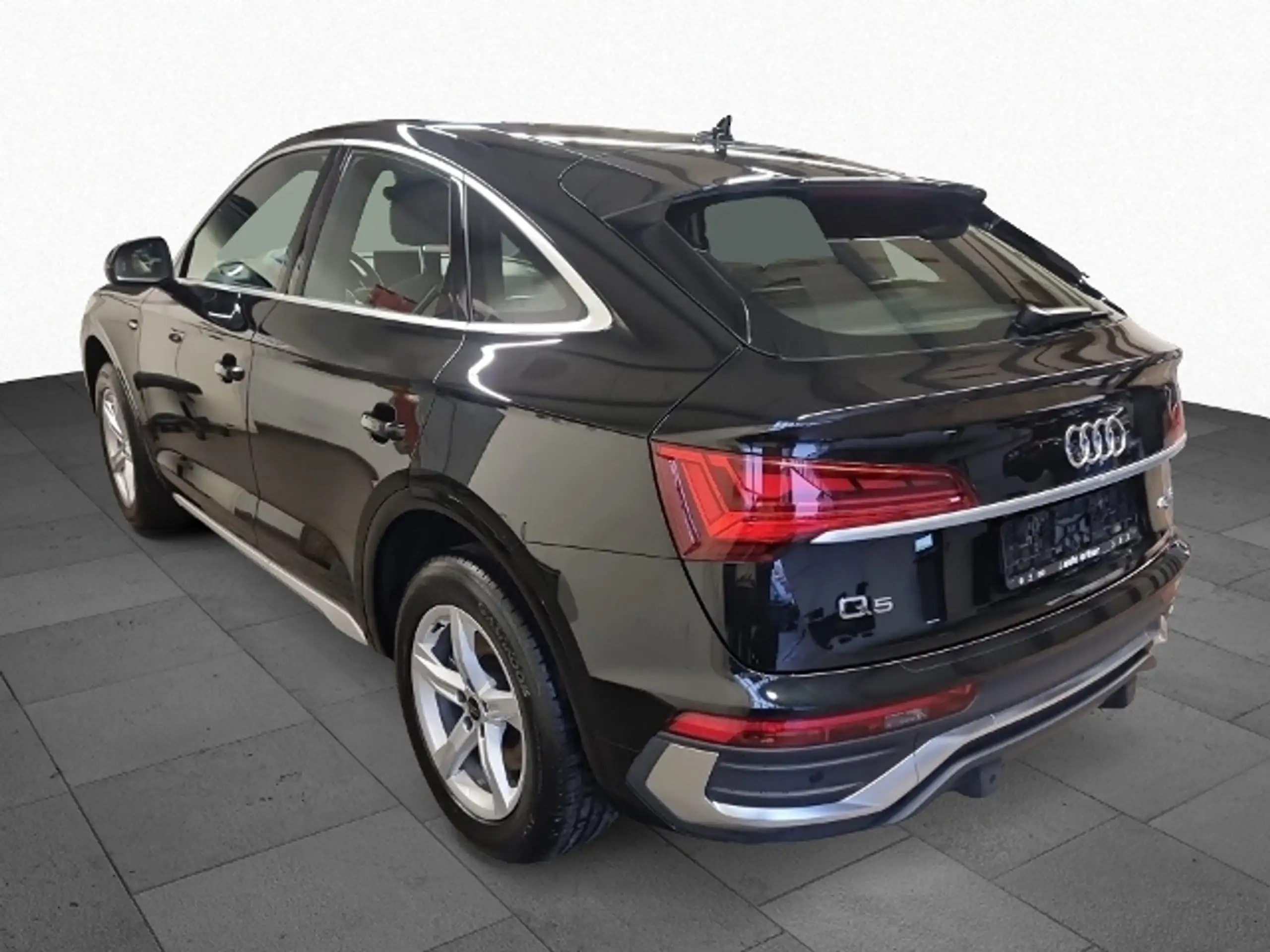 Audi - Q5