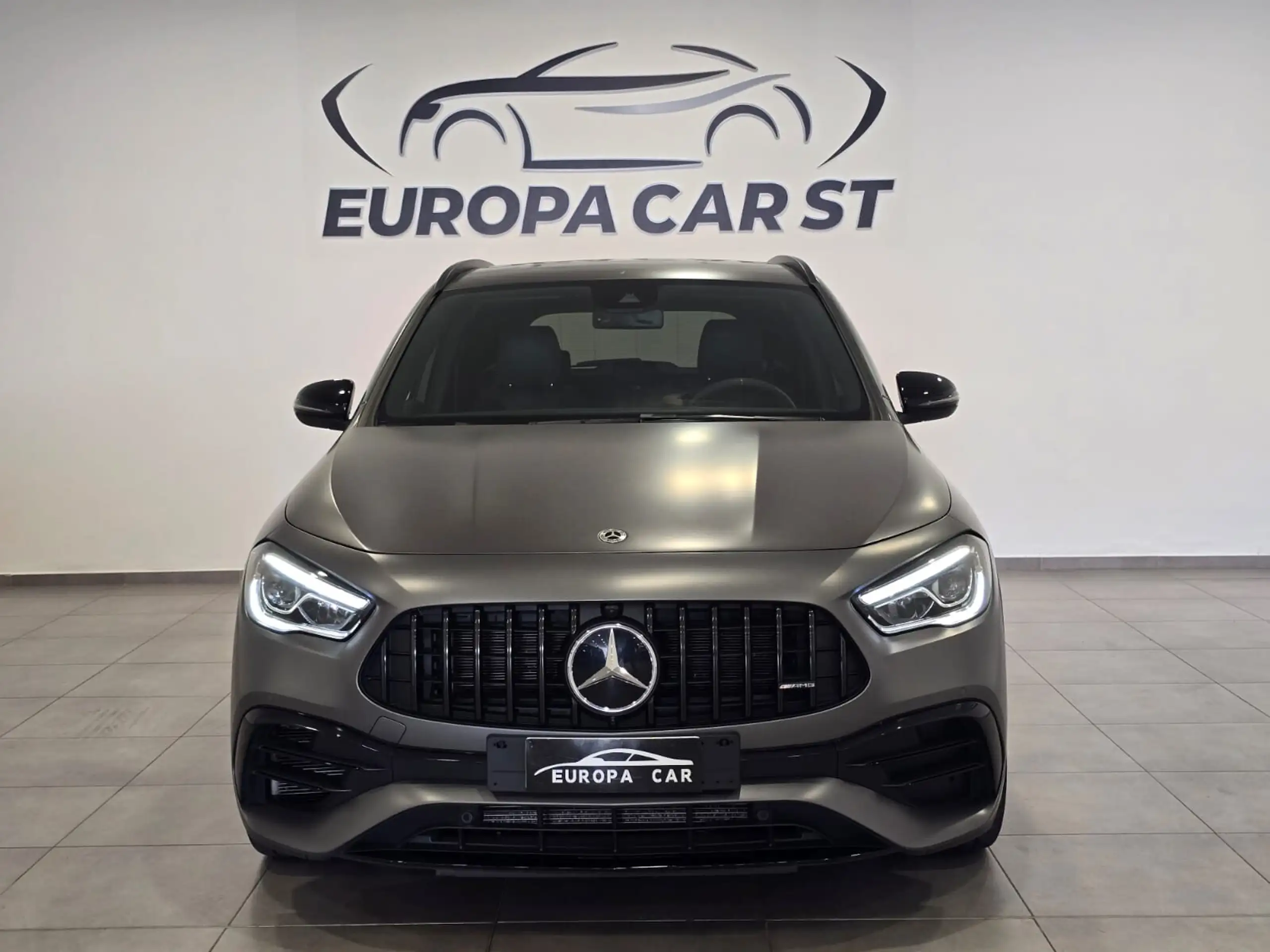 Mercedes-Benz - GLA 45 AMG