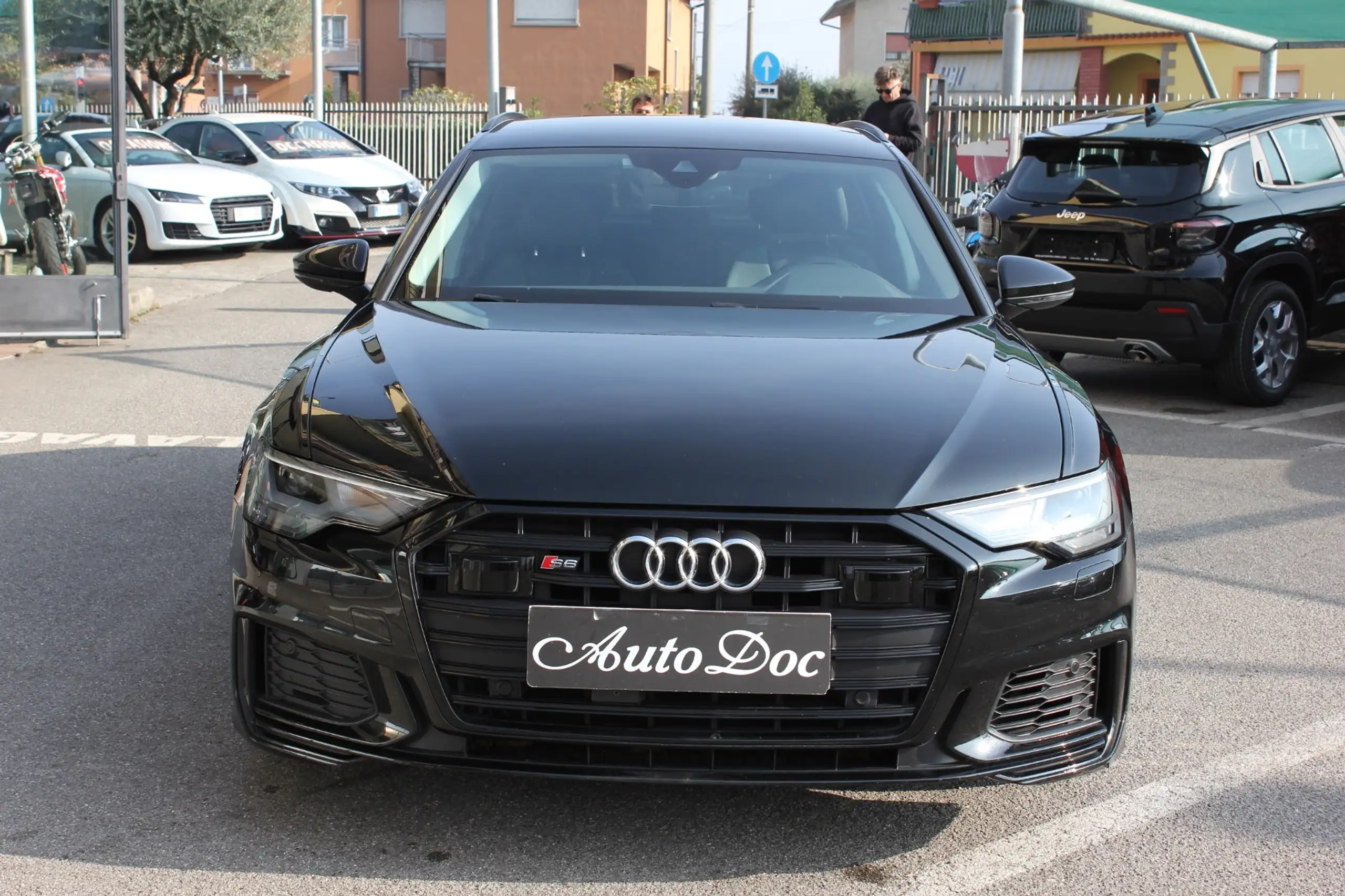 Audi - A6