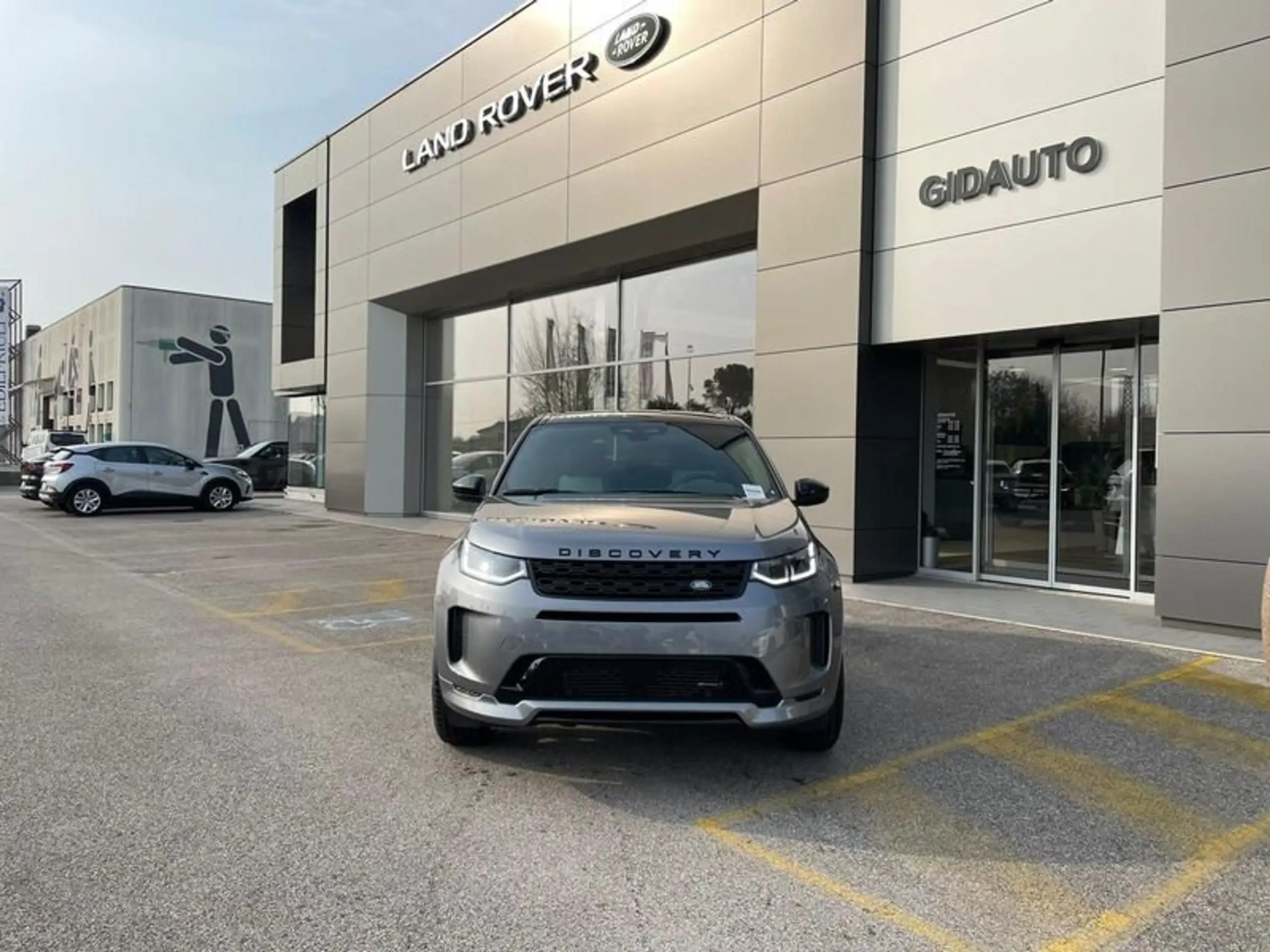 Land Rover - Discovery Sport