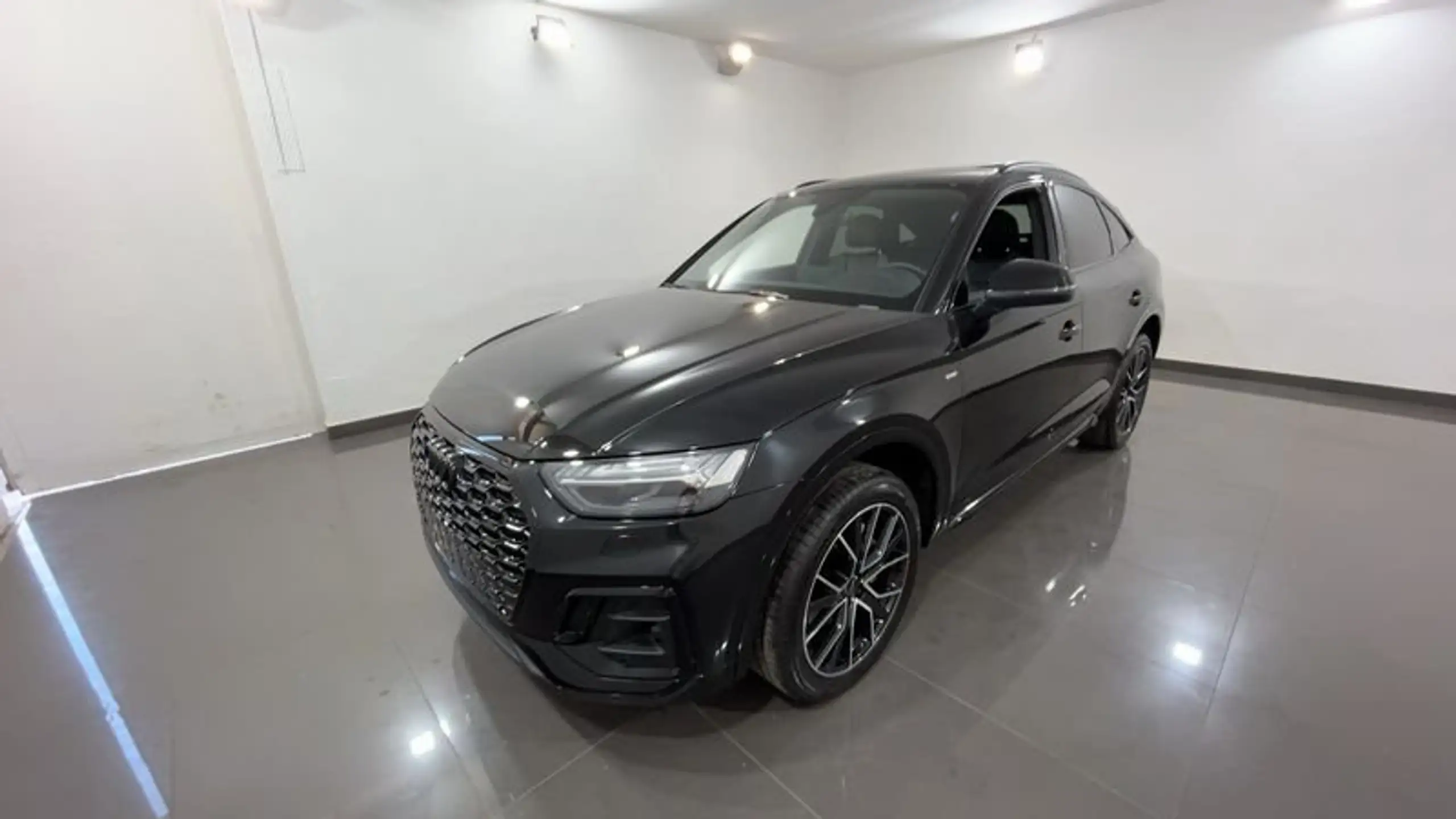 Audi - Q5