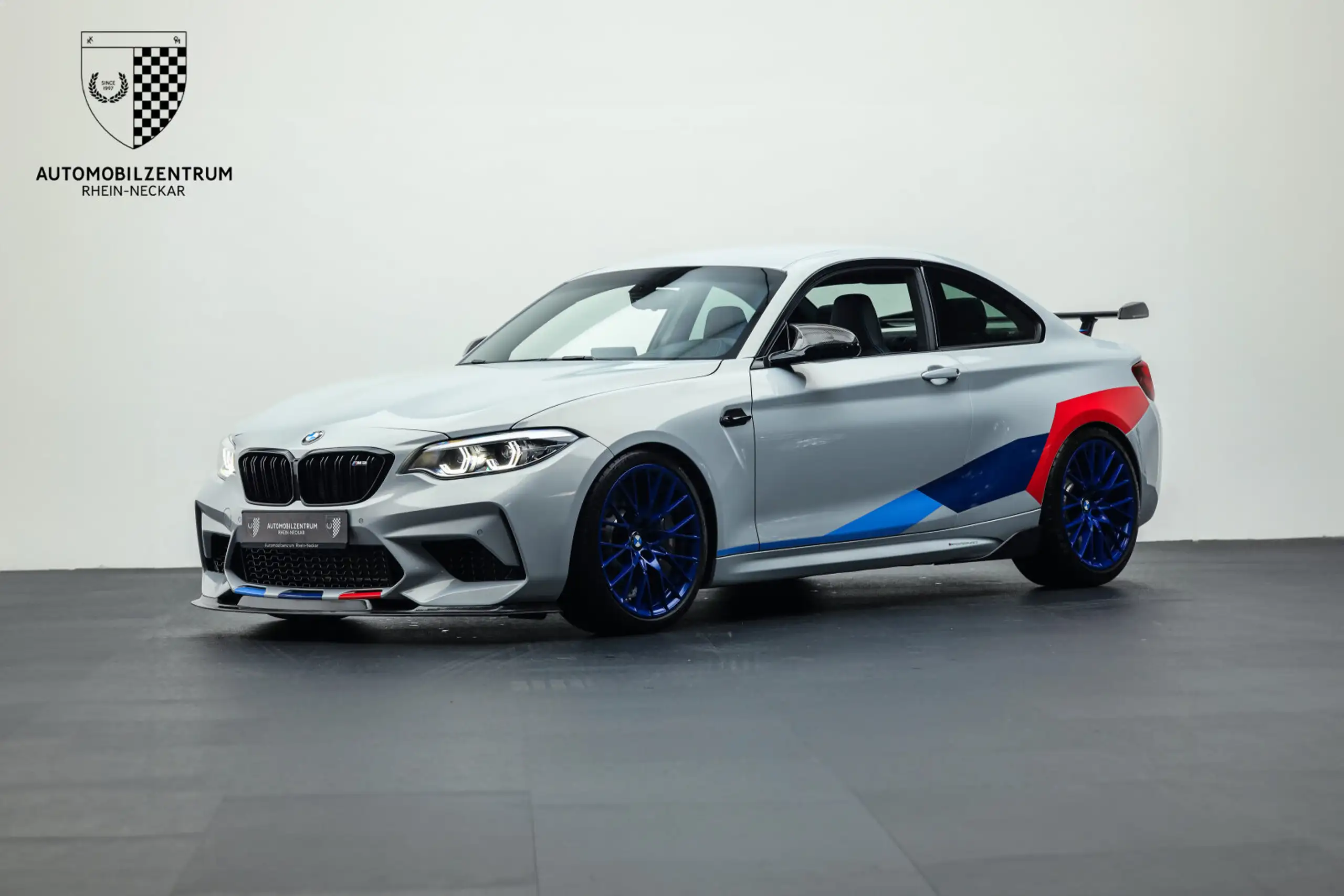 BMW - M2