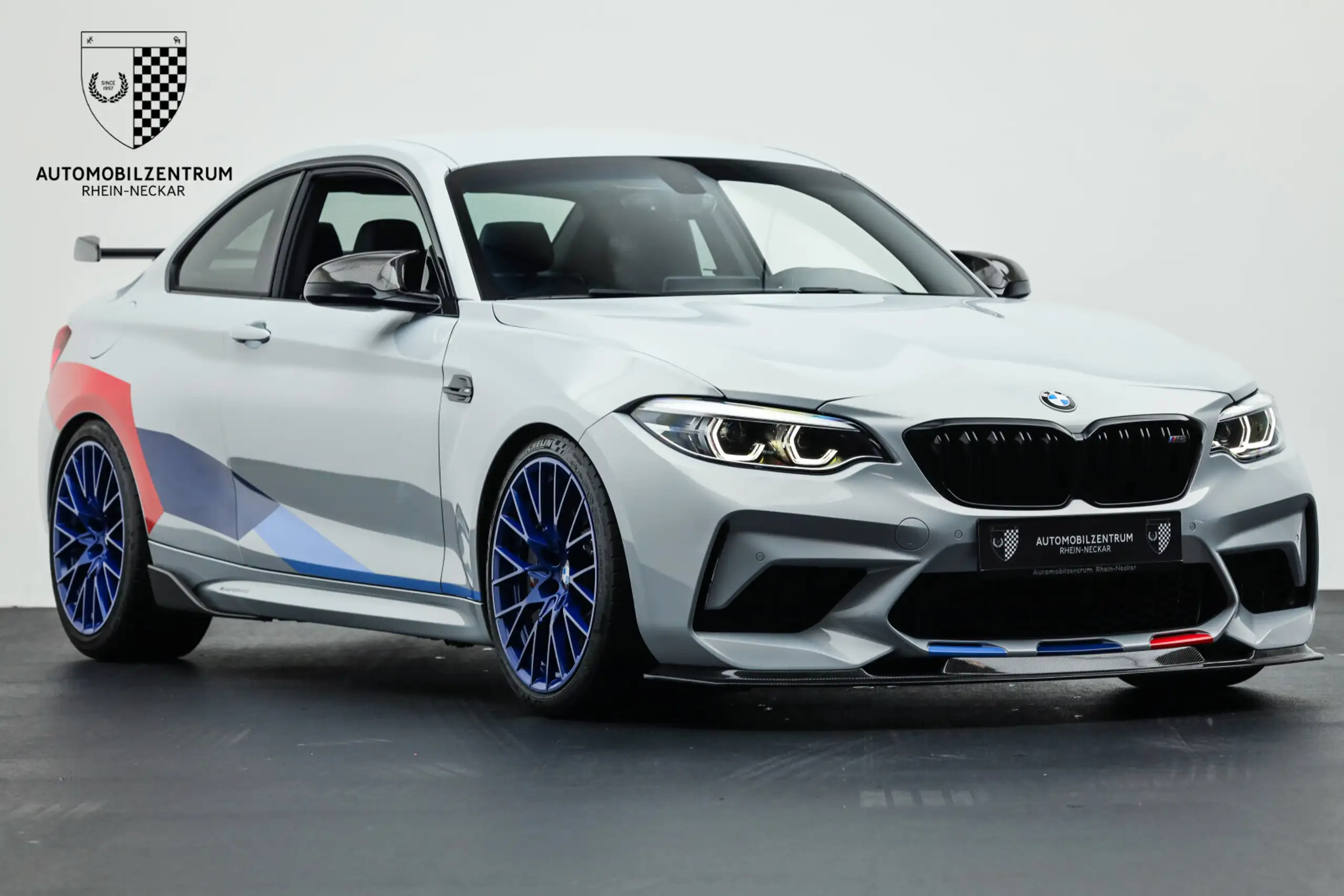 BMW - M2