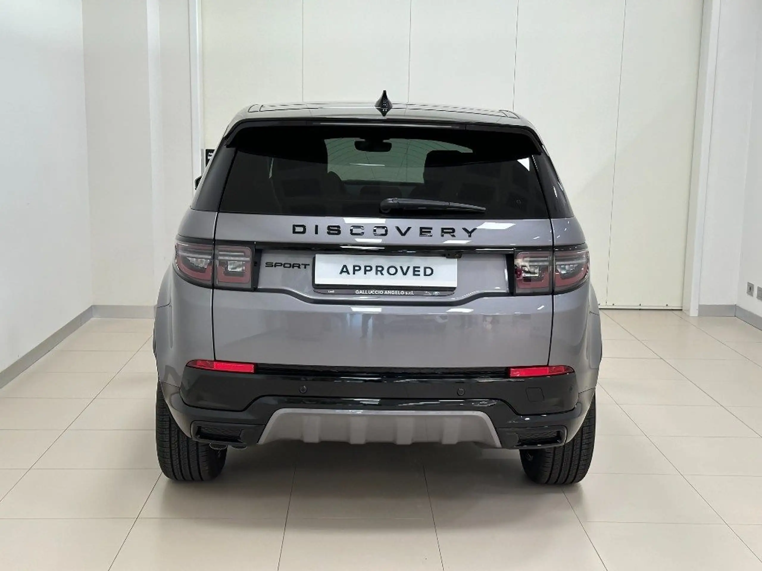 Land Rover - Discovery Sport