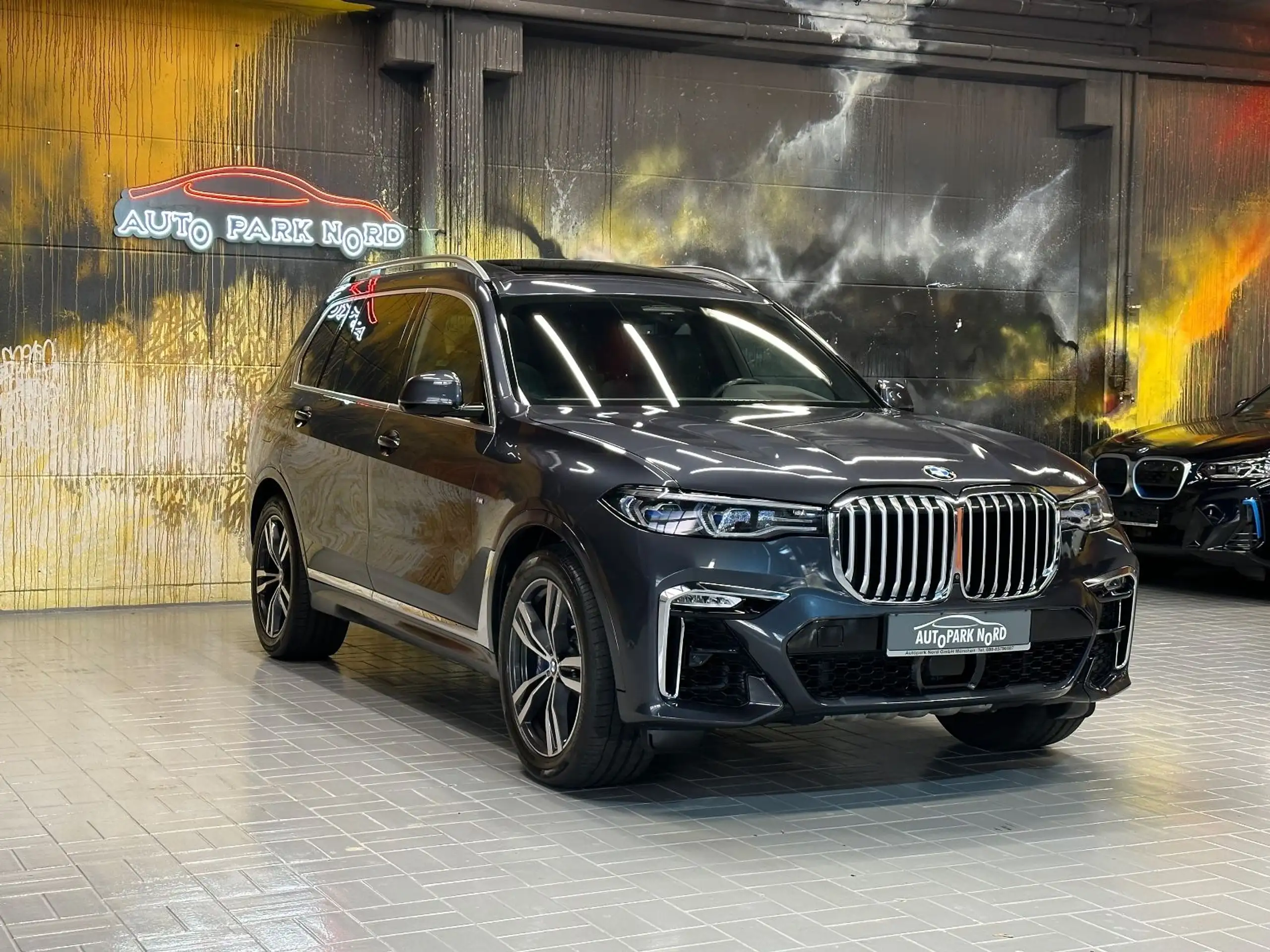 BMW - X7