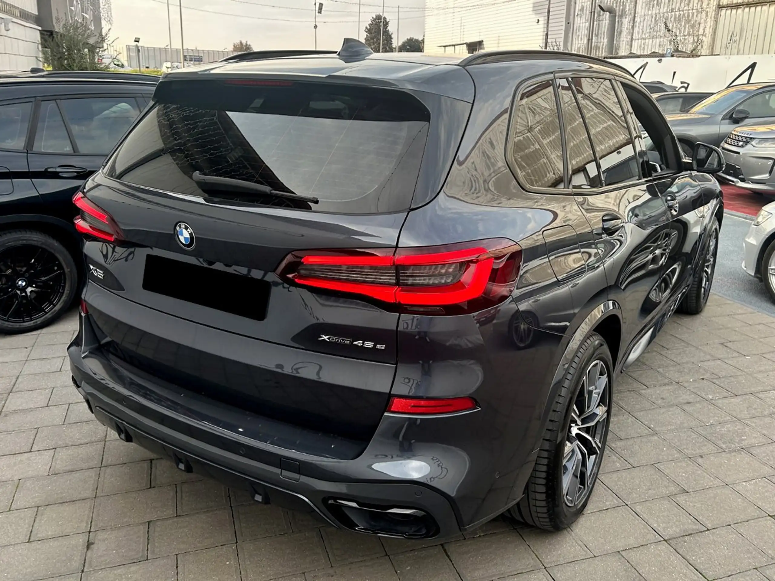 BMW - X5