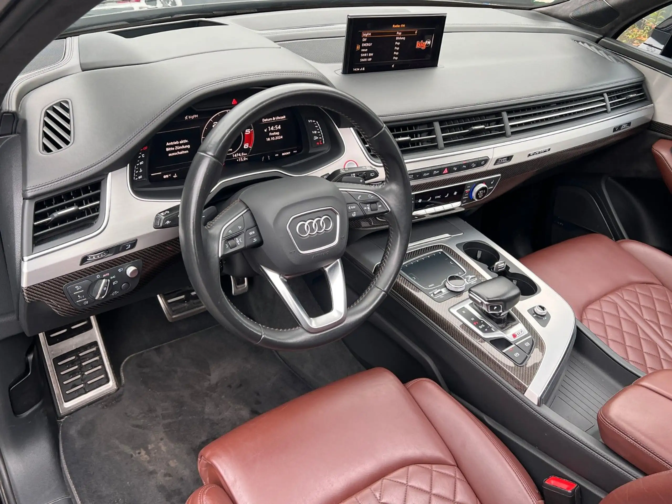 Audi - SQ7