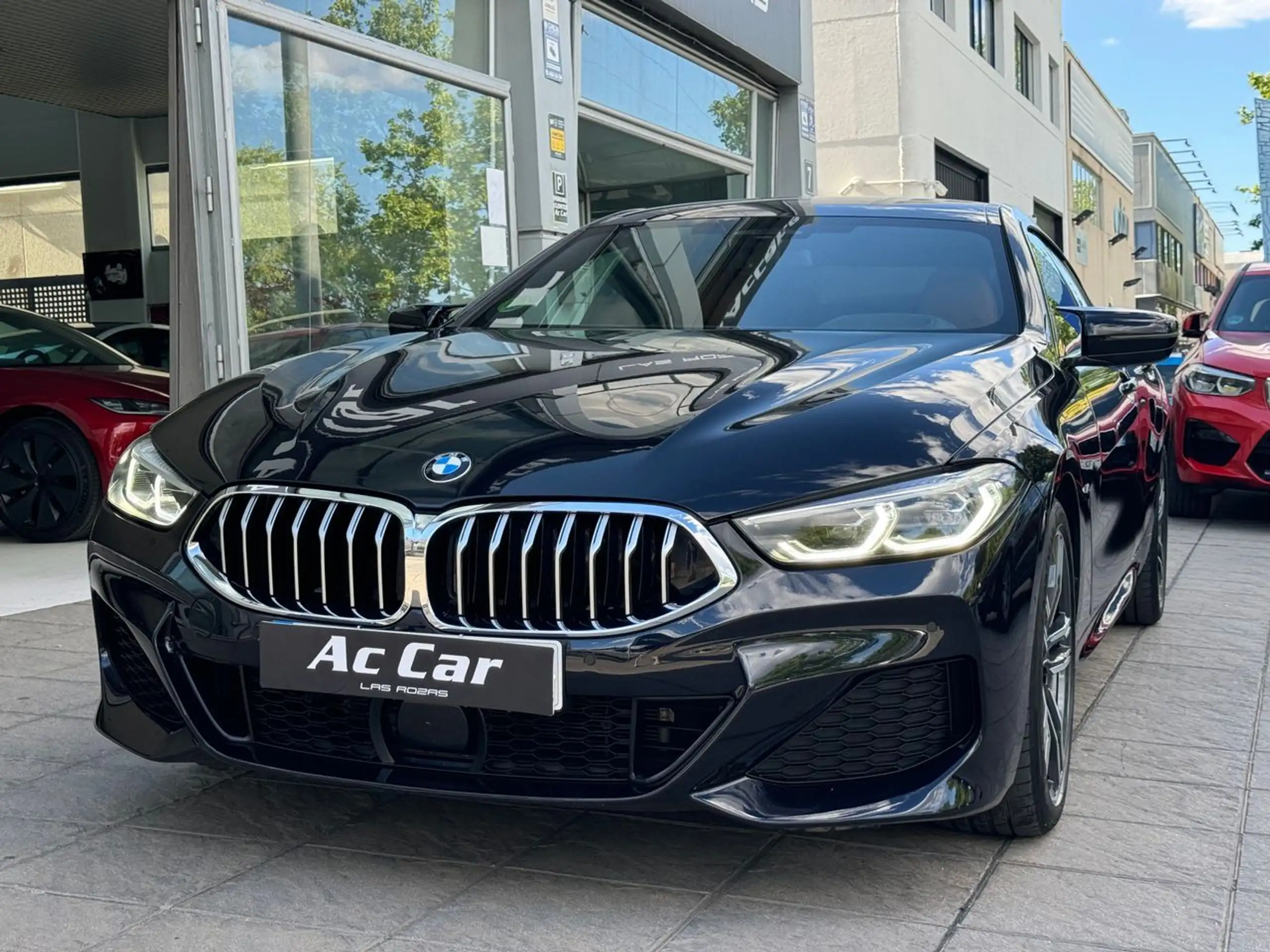 BMW - 840