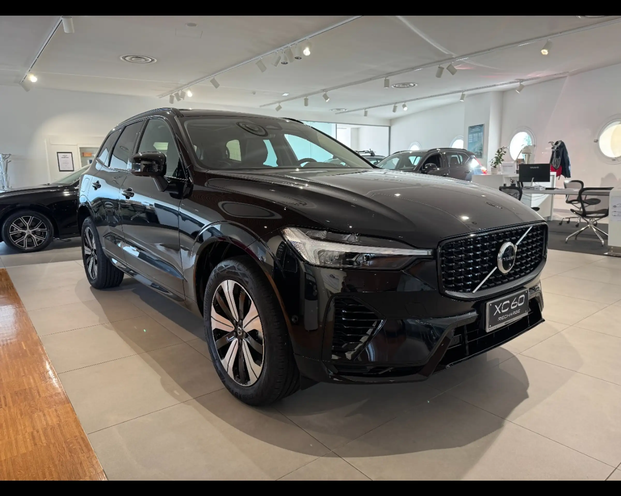 Volvo - XC60