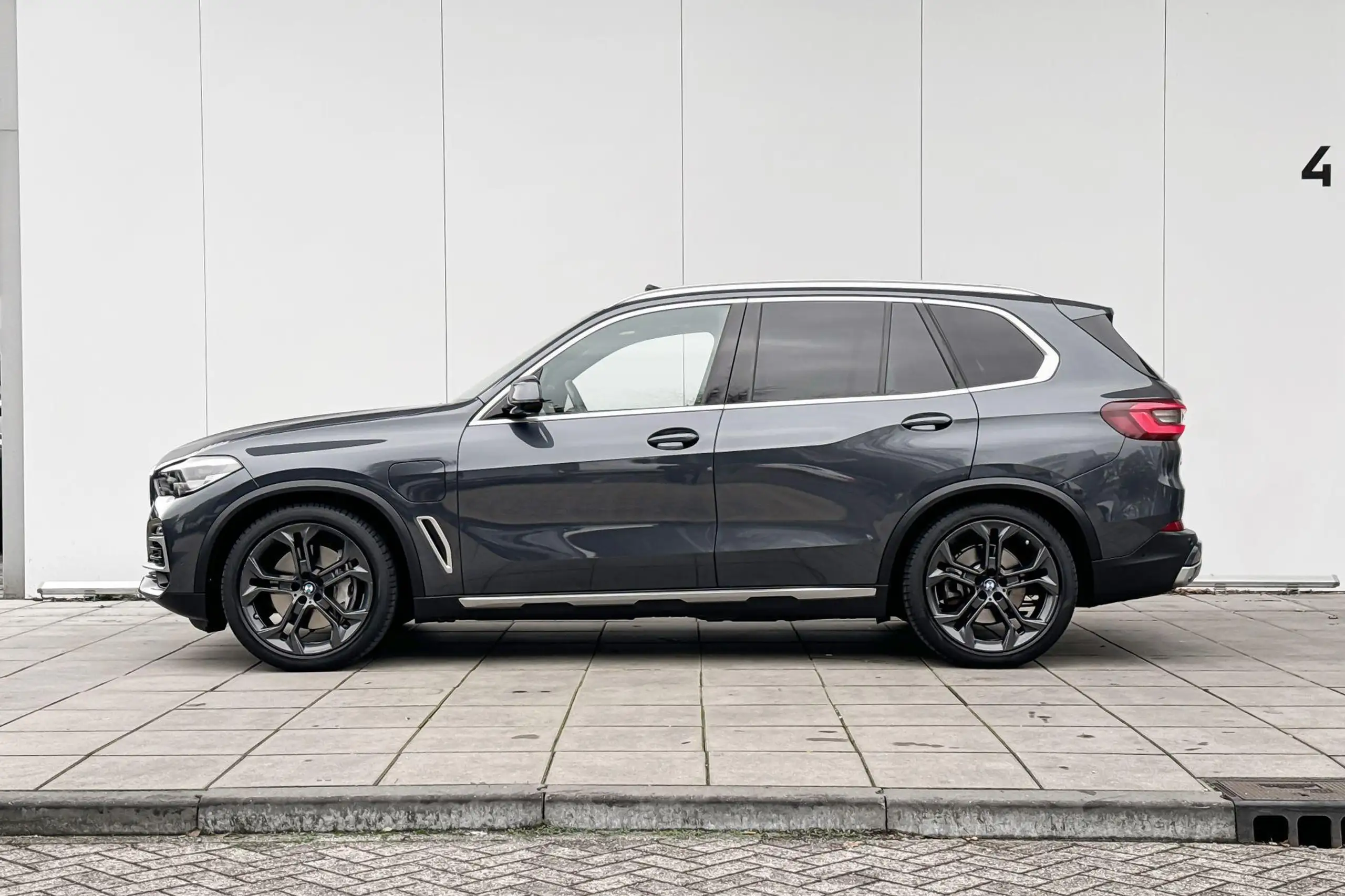 BMW - X5