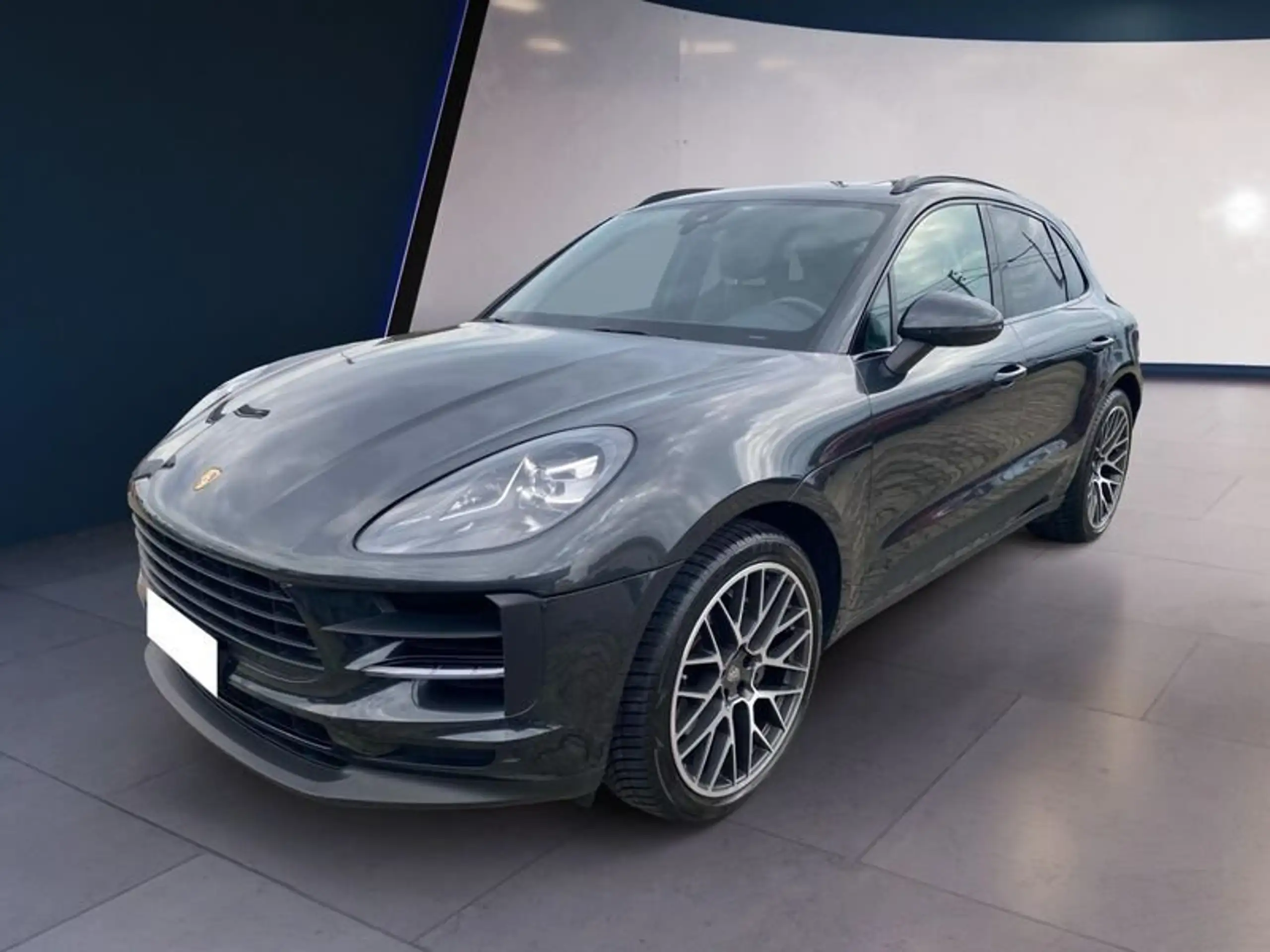 Porsche - Macan