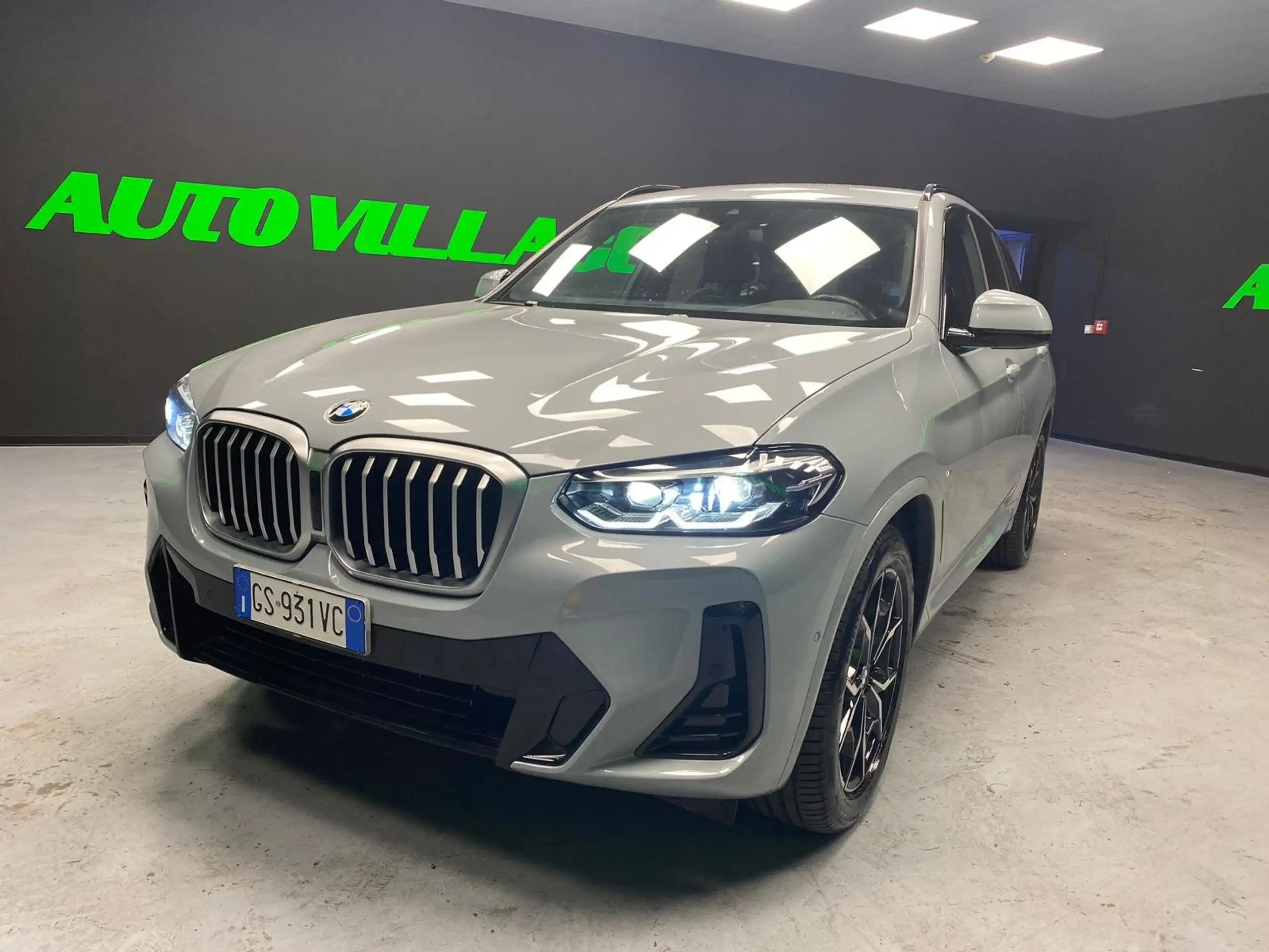 BMW - X3